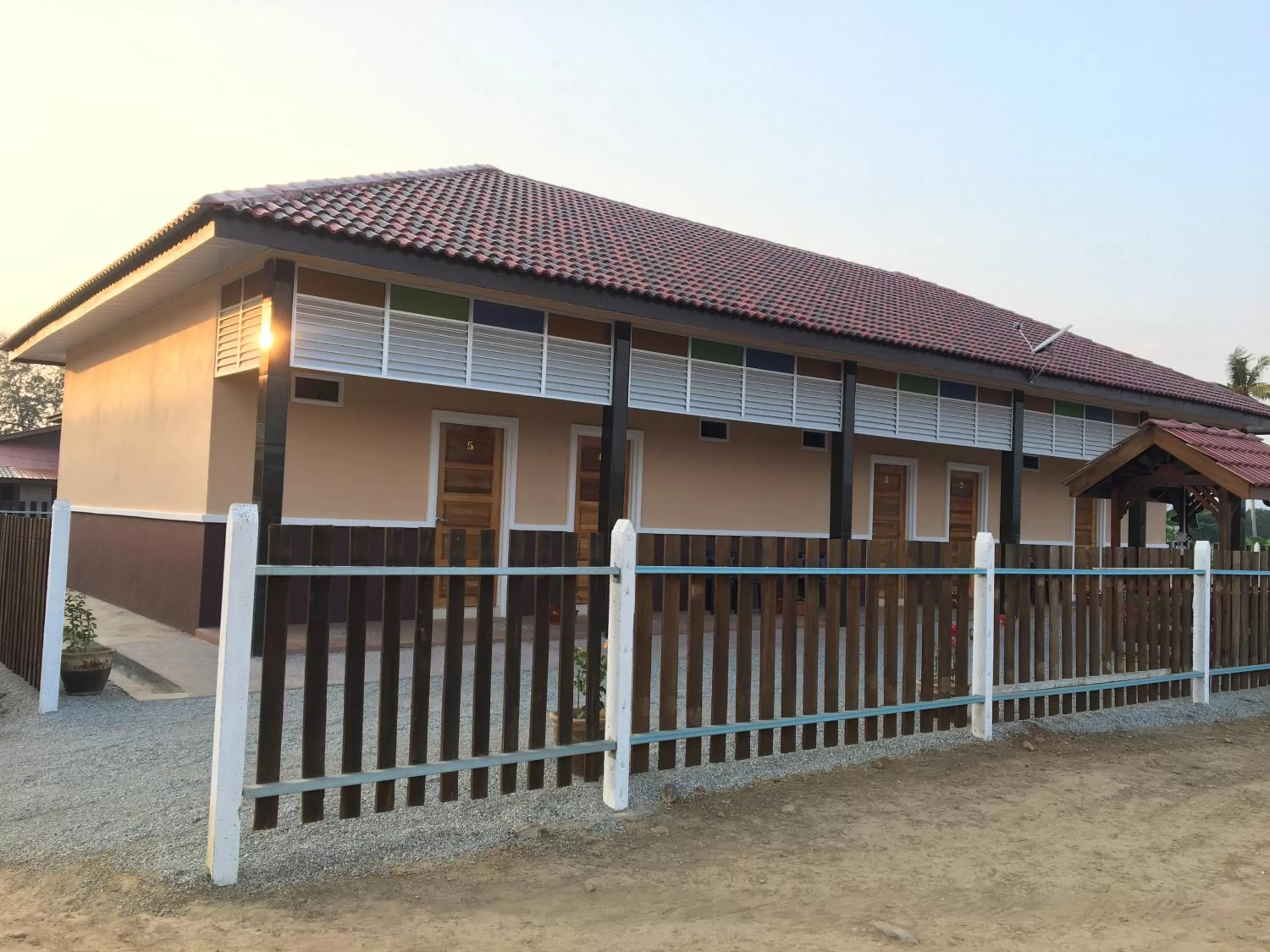 Facade/entrance in D’ Village Cottage