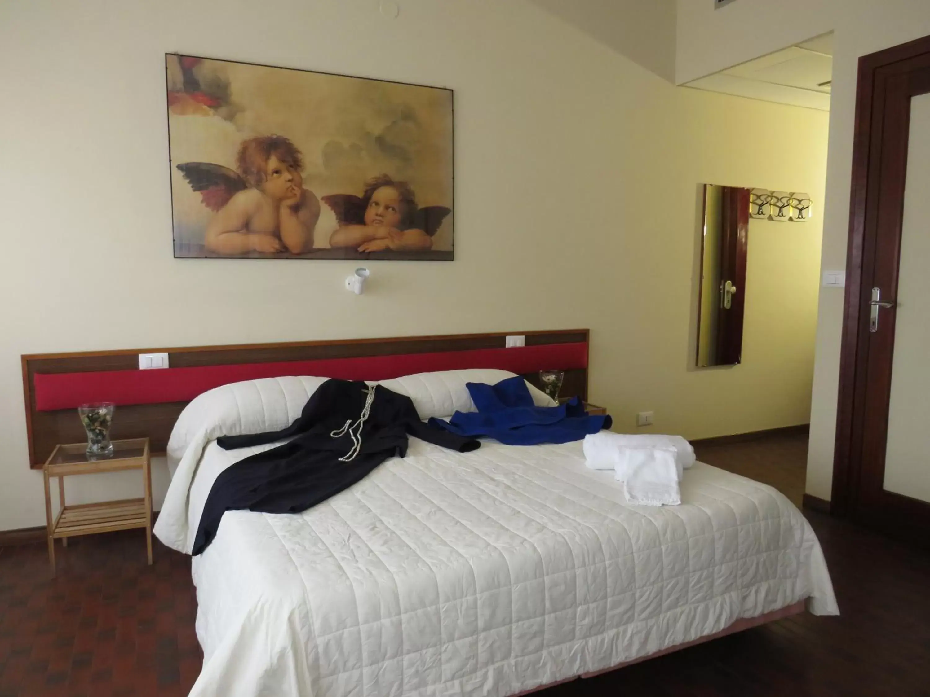 Photo of the whole room, Bed in Hotel San Michele