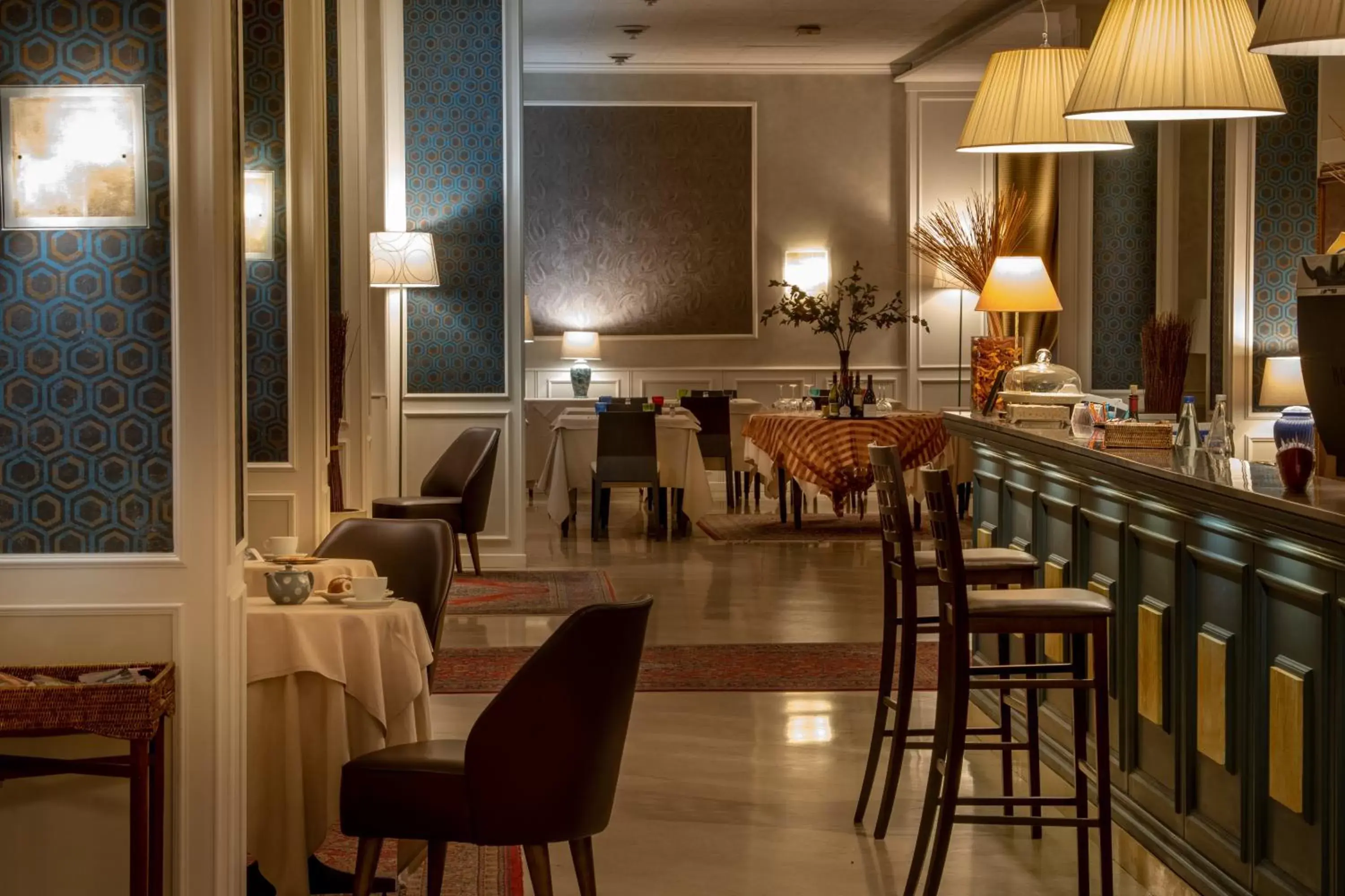 Restaurant/Places to Eat in Hotel Ambasciatori