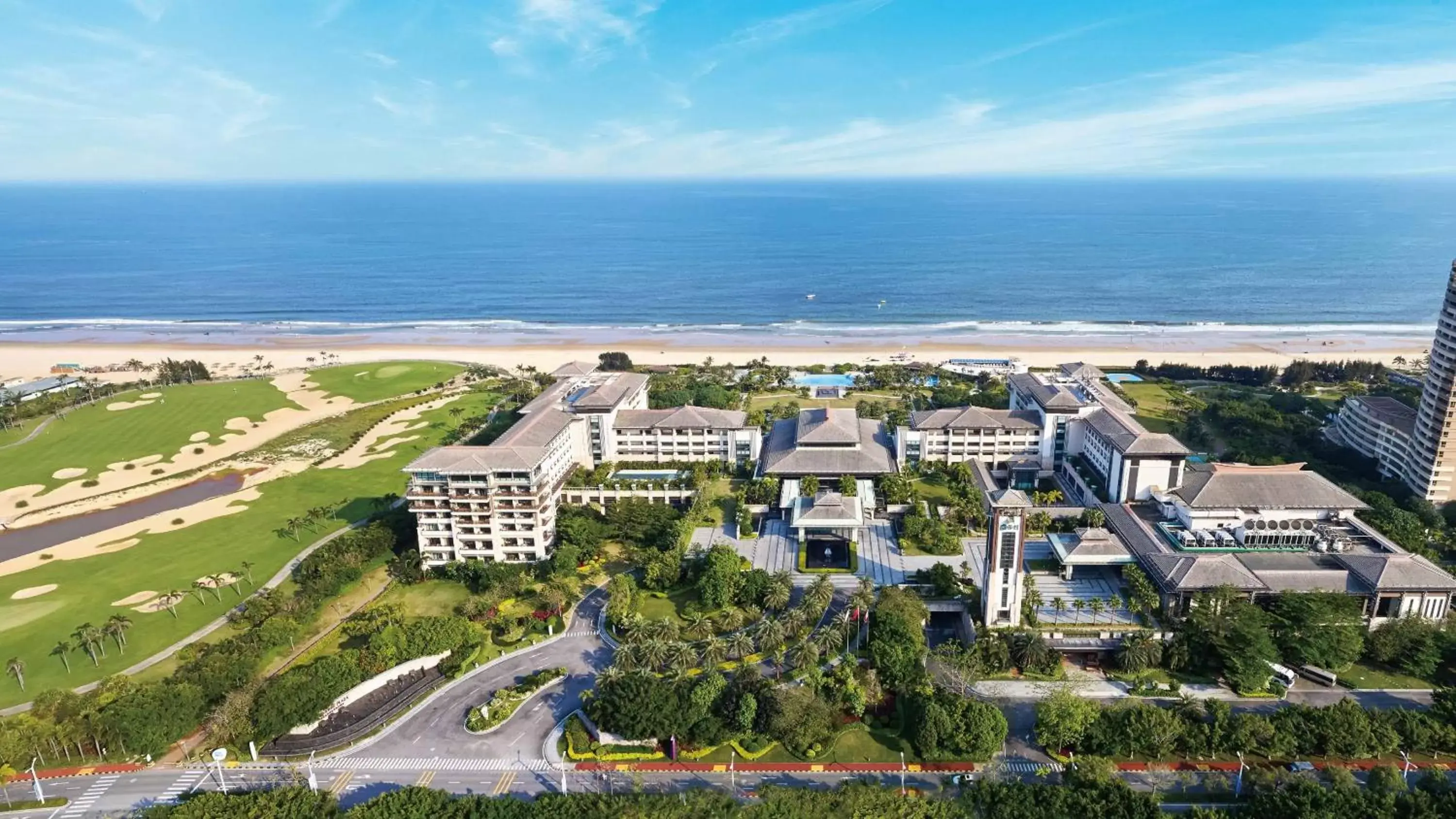 Property building in Crowne Plaza Hailing Island, an IHG Hotel Property building in Crowne Plaza Hailing Island, an IHG Hotel