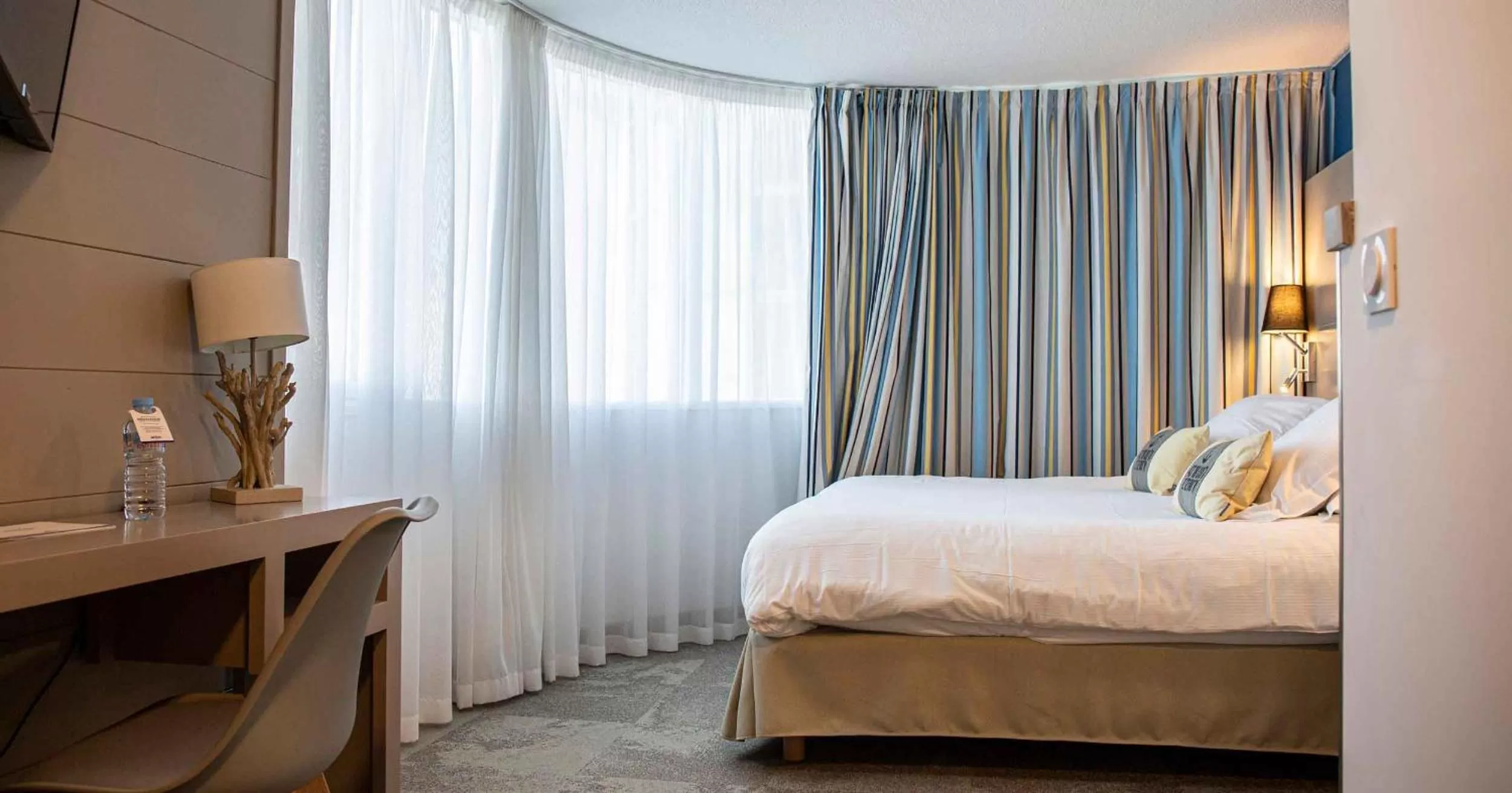 Bed in Hotel Port Marine