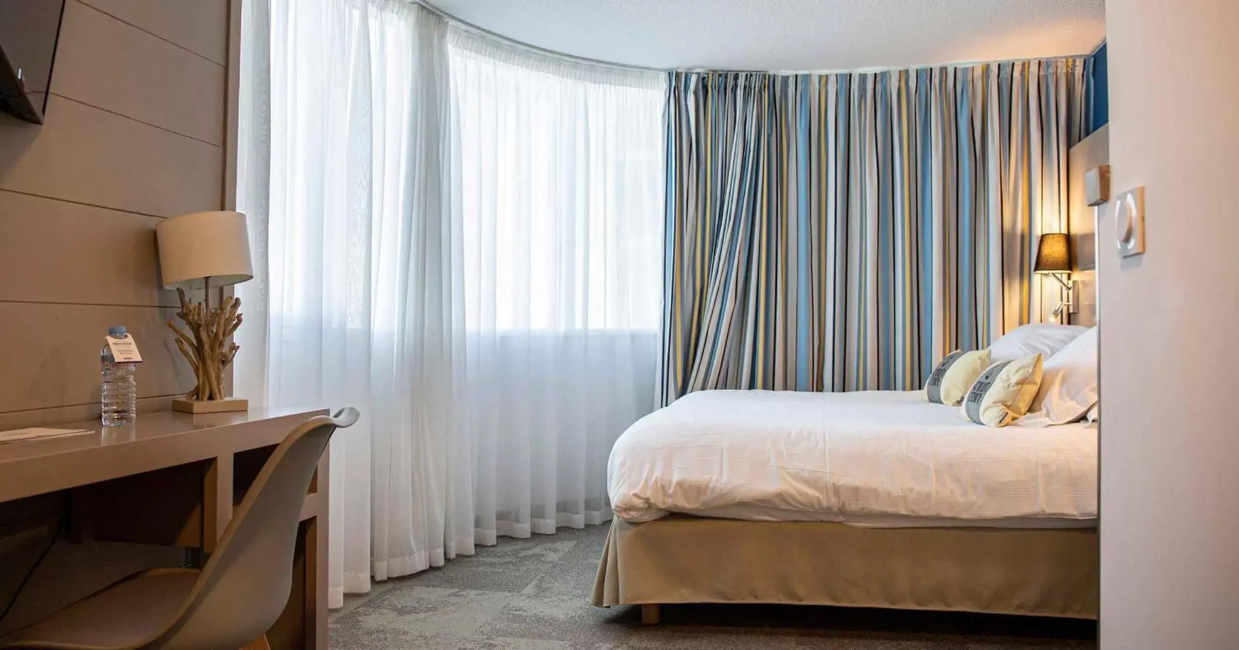 Bed in Hotel Port Marine Bed in Hotel Port Marine