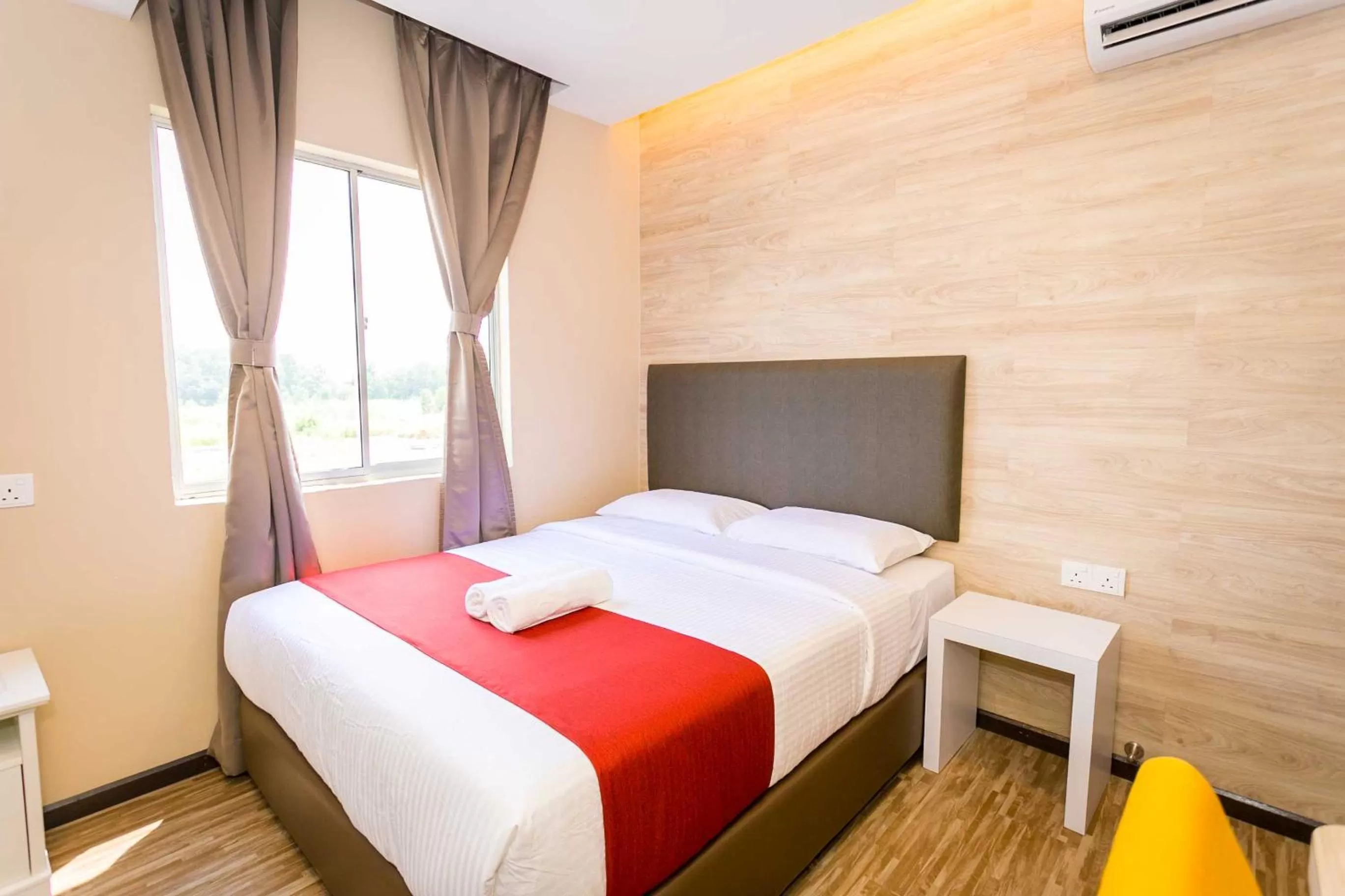 Bedroom, Bed in Icon Hotel Segamat