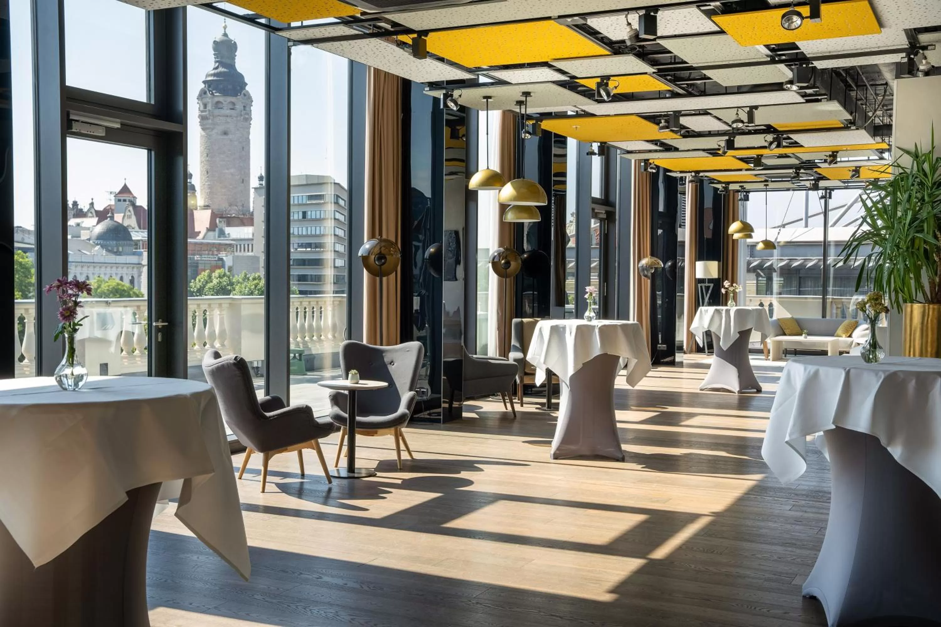 Seating area in INNSiDE by Meliá Leipzig