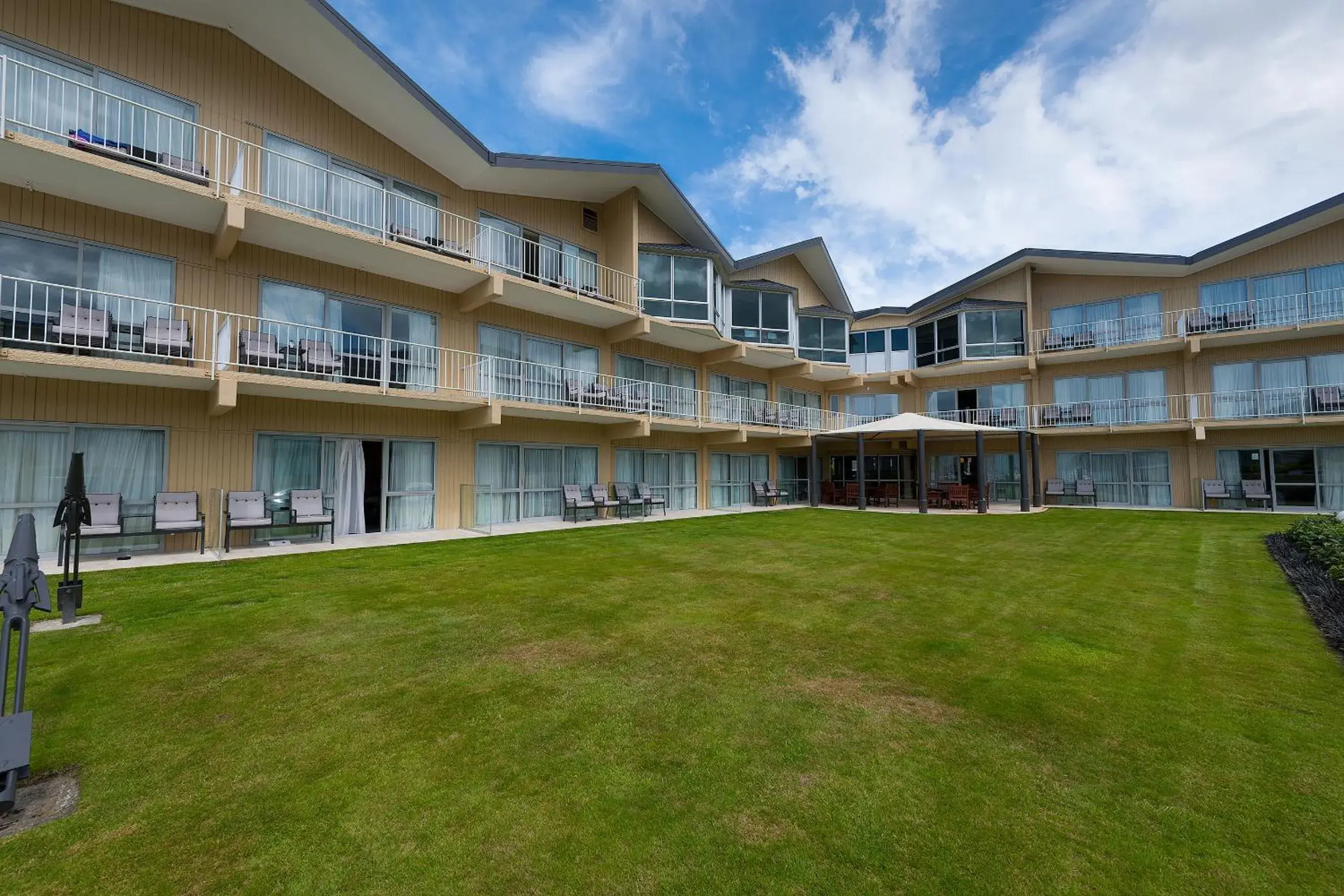 Facade/entrance in Beachcomber Inn Picton Facade/entrance in Beachcomber Inn Picton