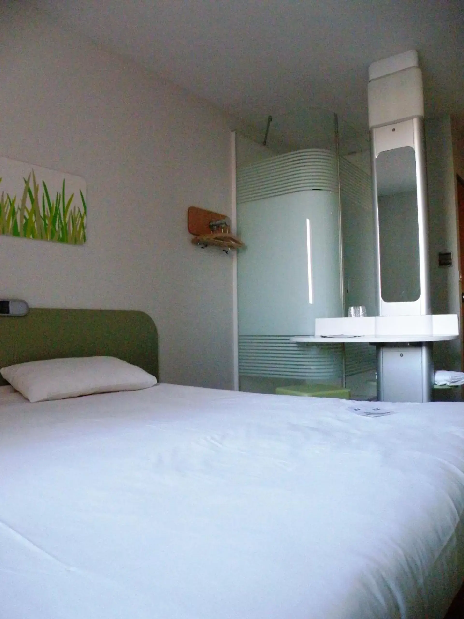 Bed in ibis budget Montauban Les Chaumes