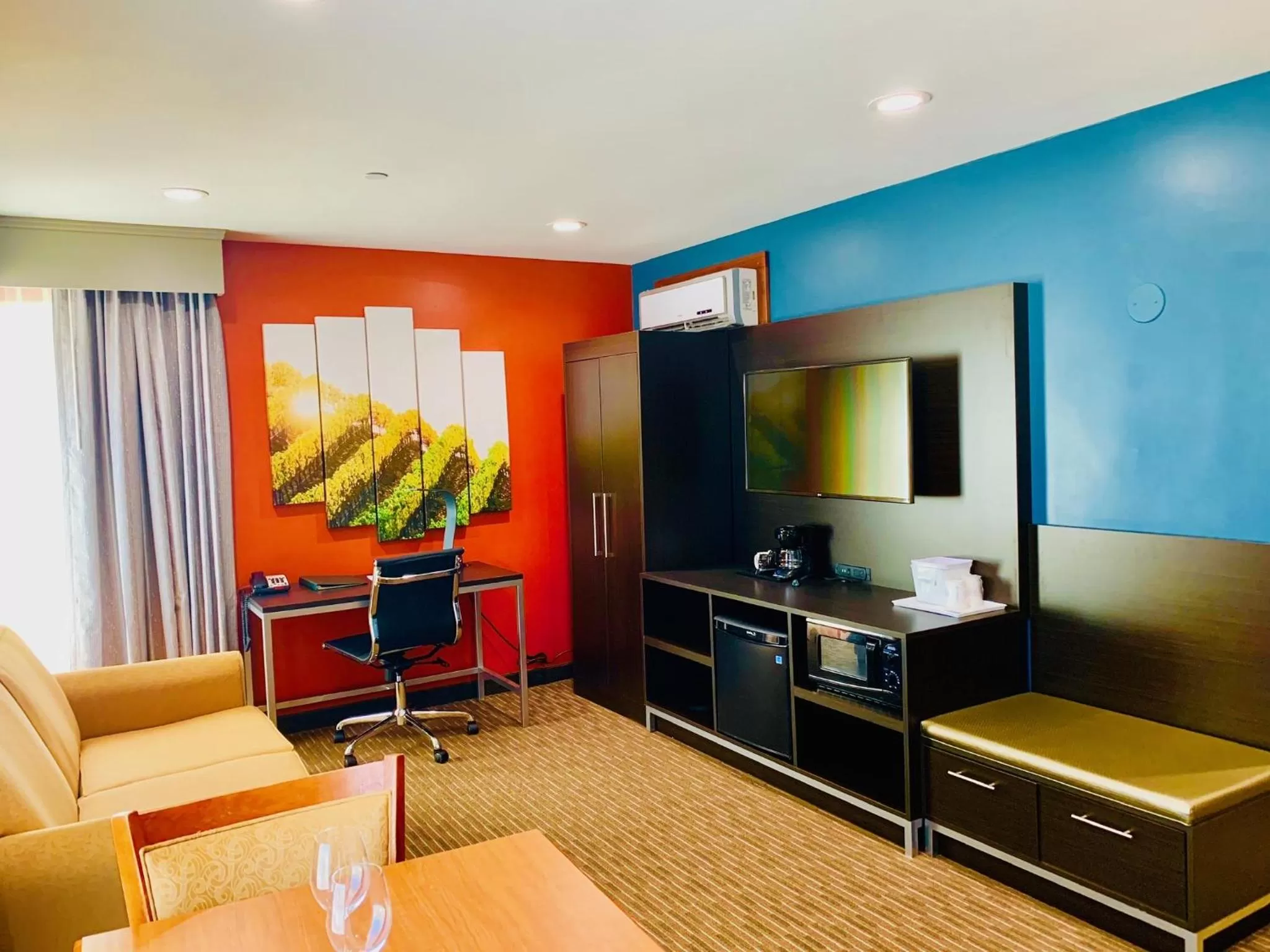 Living room in Hotel Vinea Healdsburg