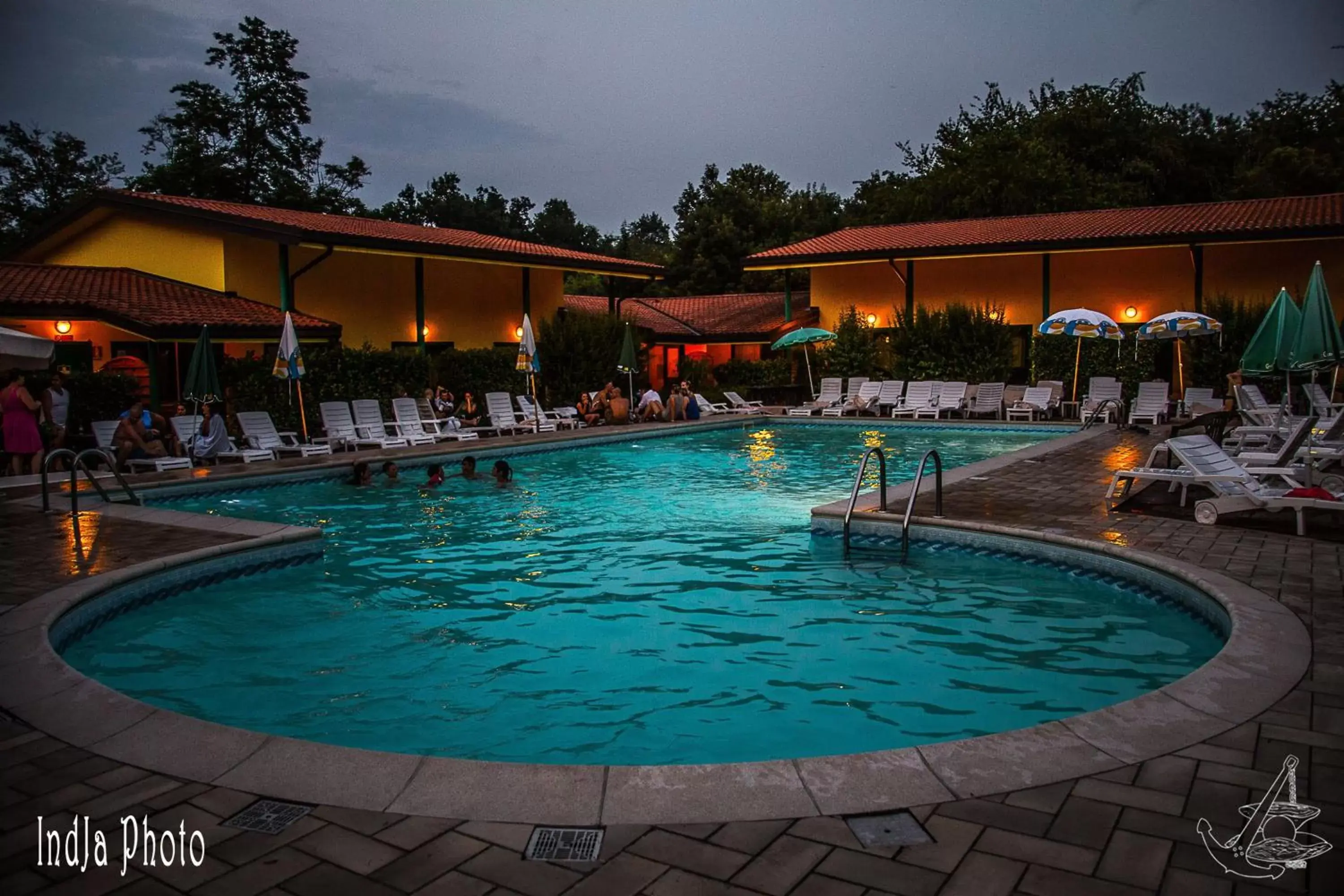 Swimming Pool in Hotel Ristorante La Perla