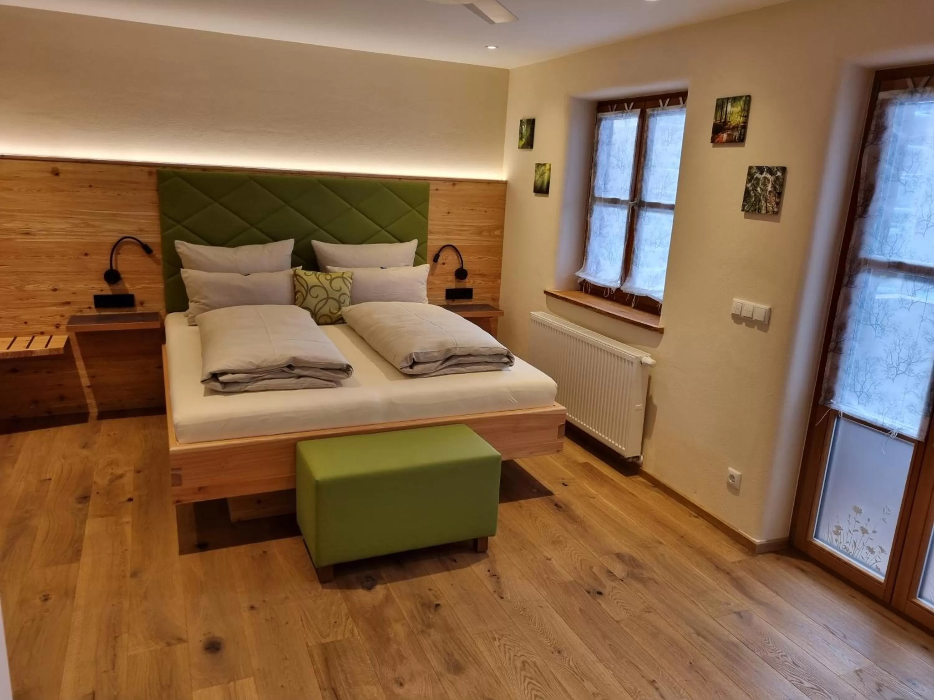 Bed in Landhotel Großeiberhof