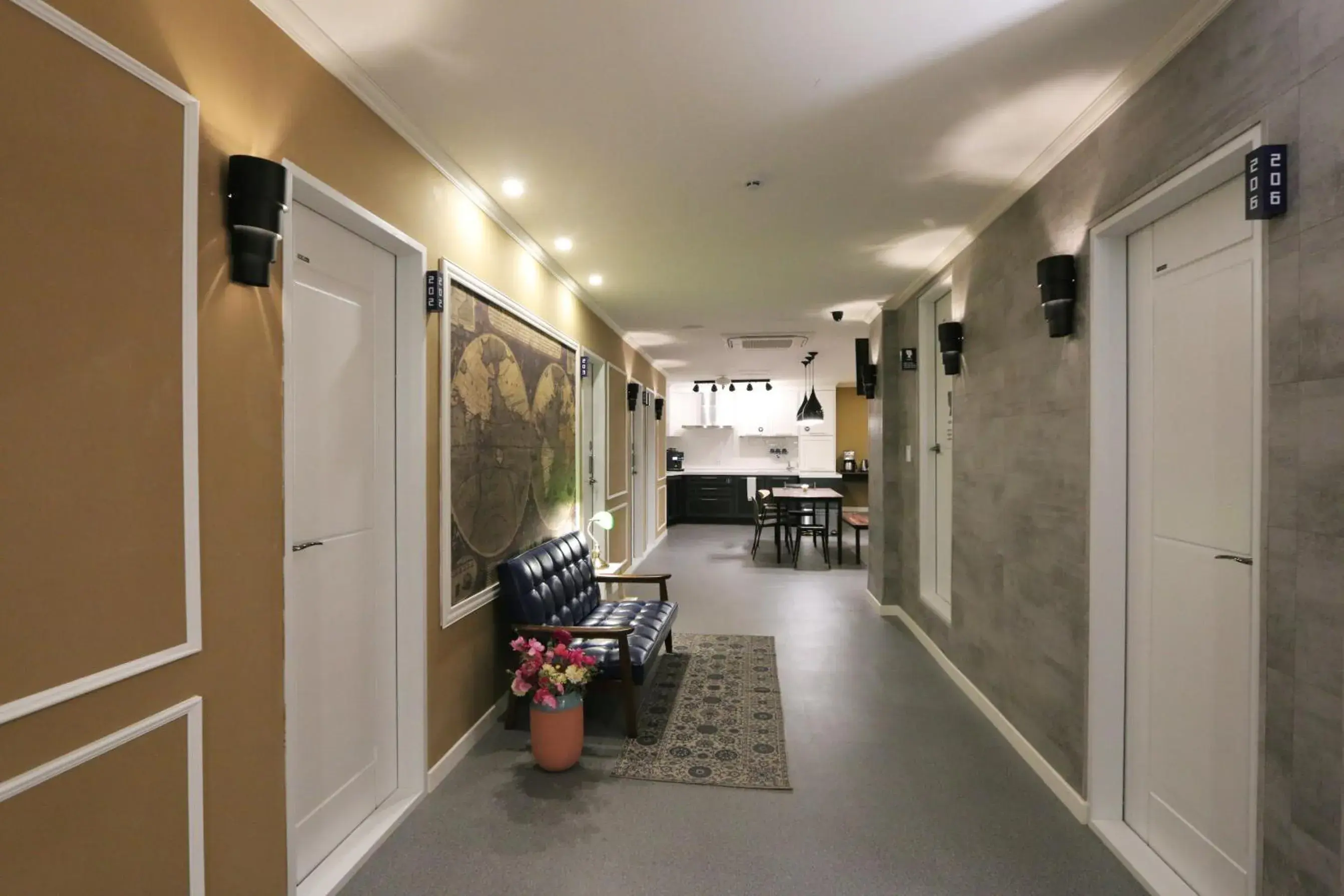 Living room, Lobby/Reception in Blueboat Hostel Gyeongju