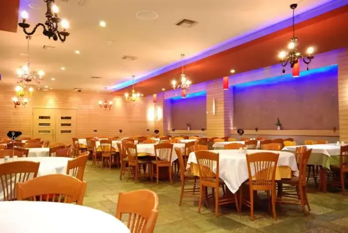 Restaurant/Places to Eat in Hotel Antoniadis