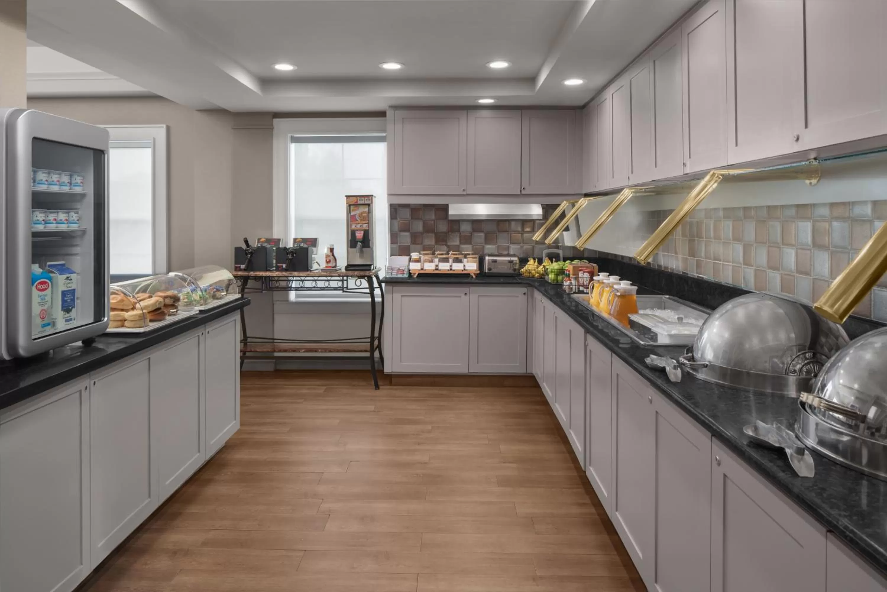 Breakfast in Residence Inn Long Island Holtsville