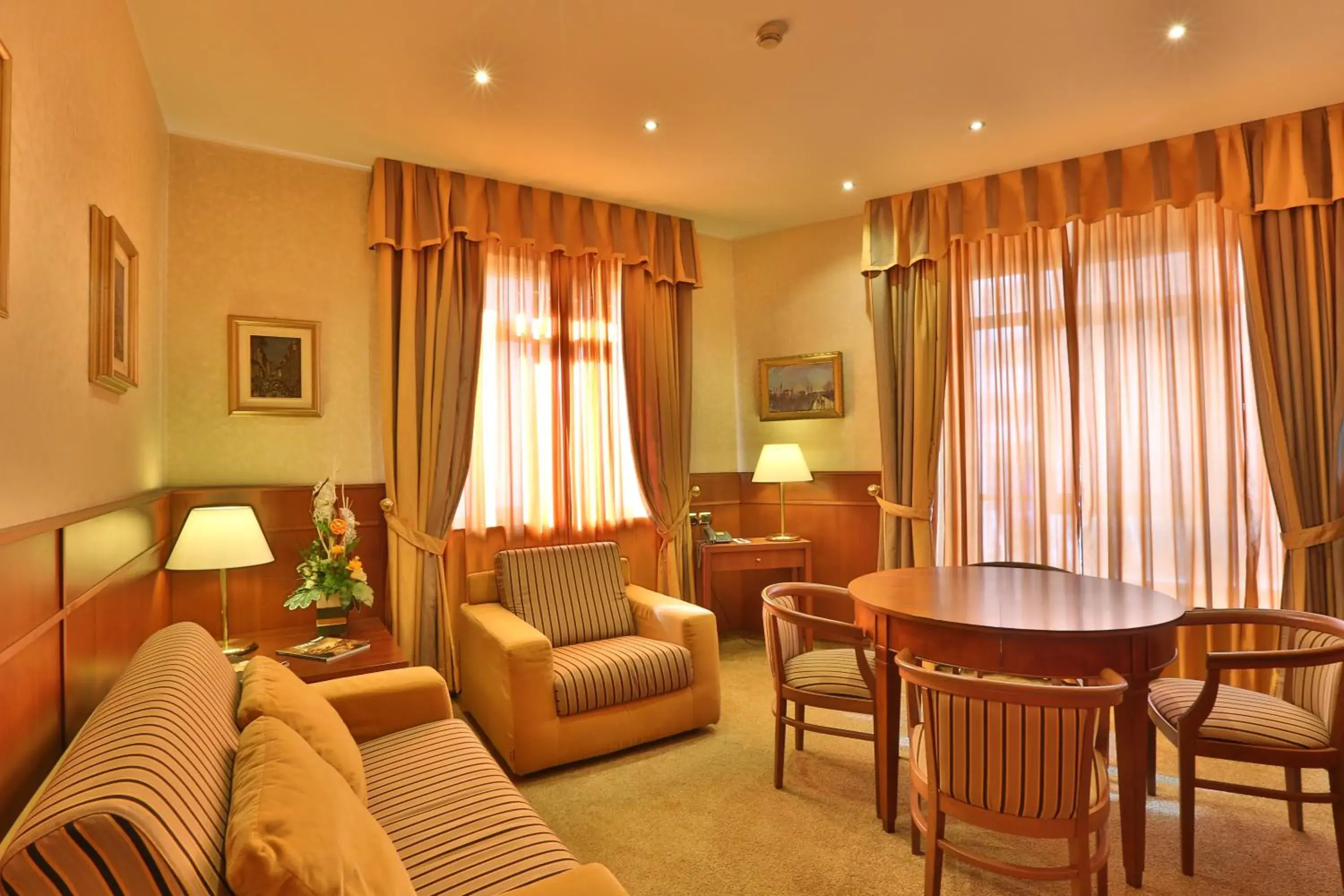 Living room, Seating Area in Palace Hotel Moderno