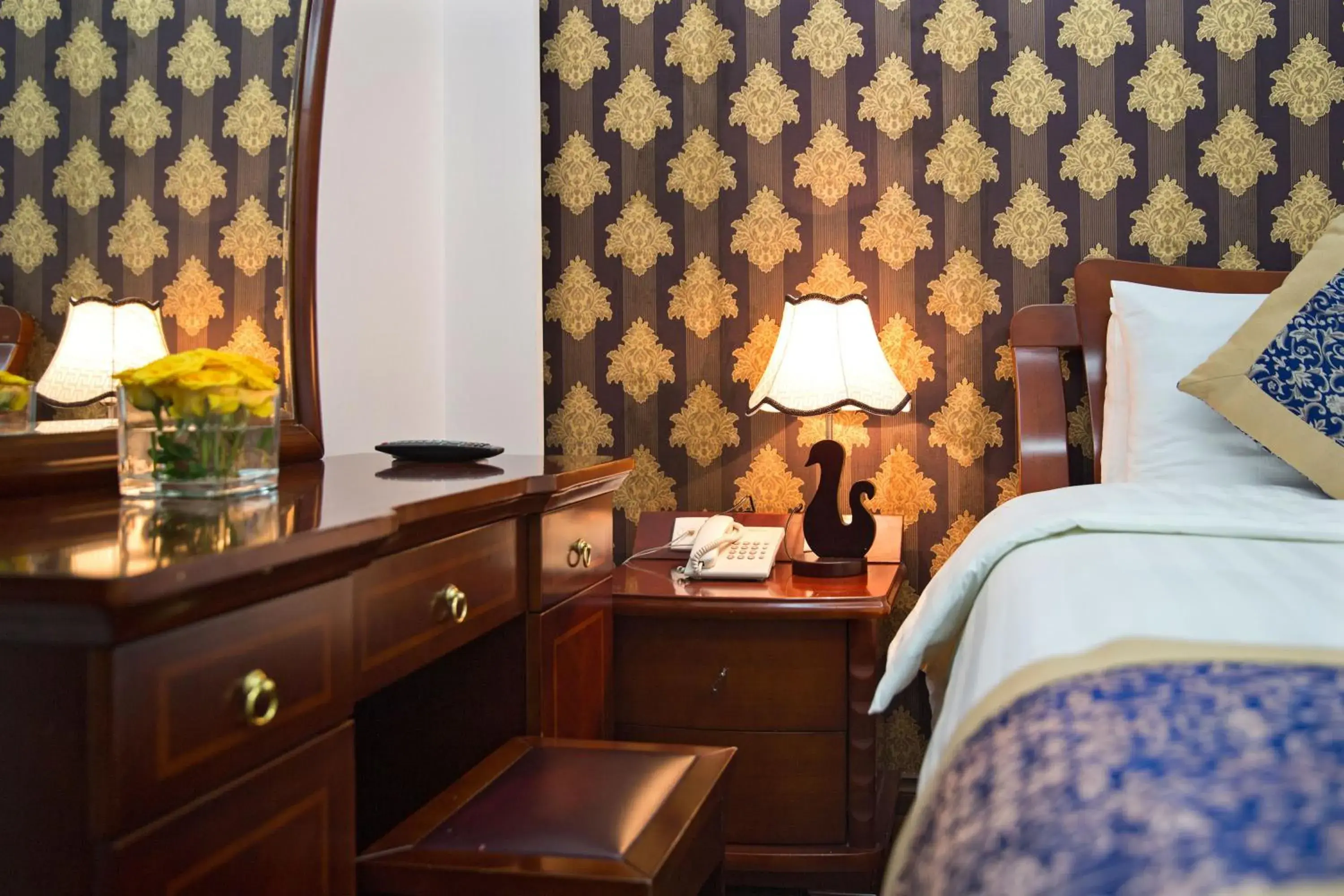 Decorative detail, Bed in Lakeside Palace Hotel