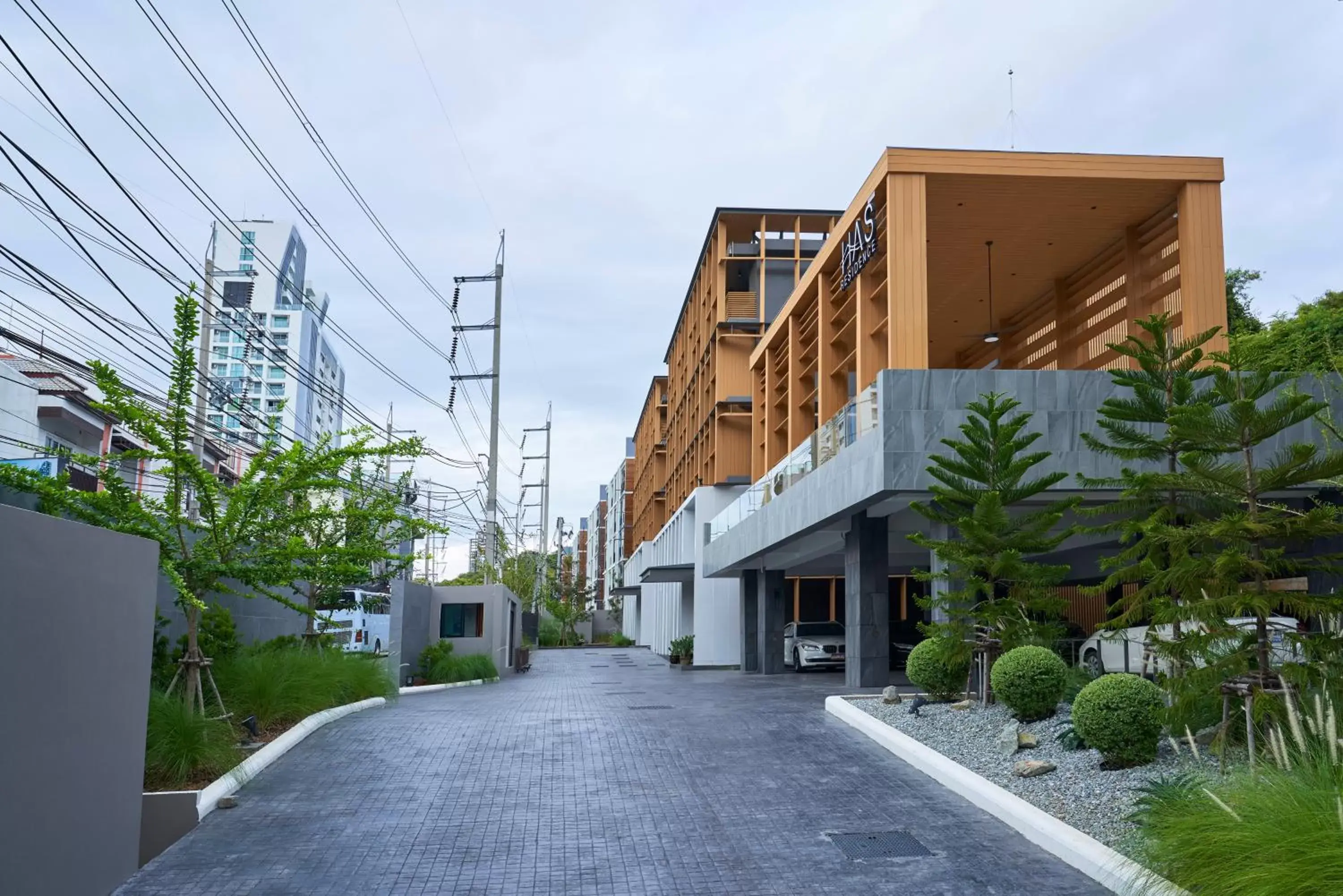 Property building in Has Pattaya Property building in Has Pattaya