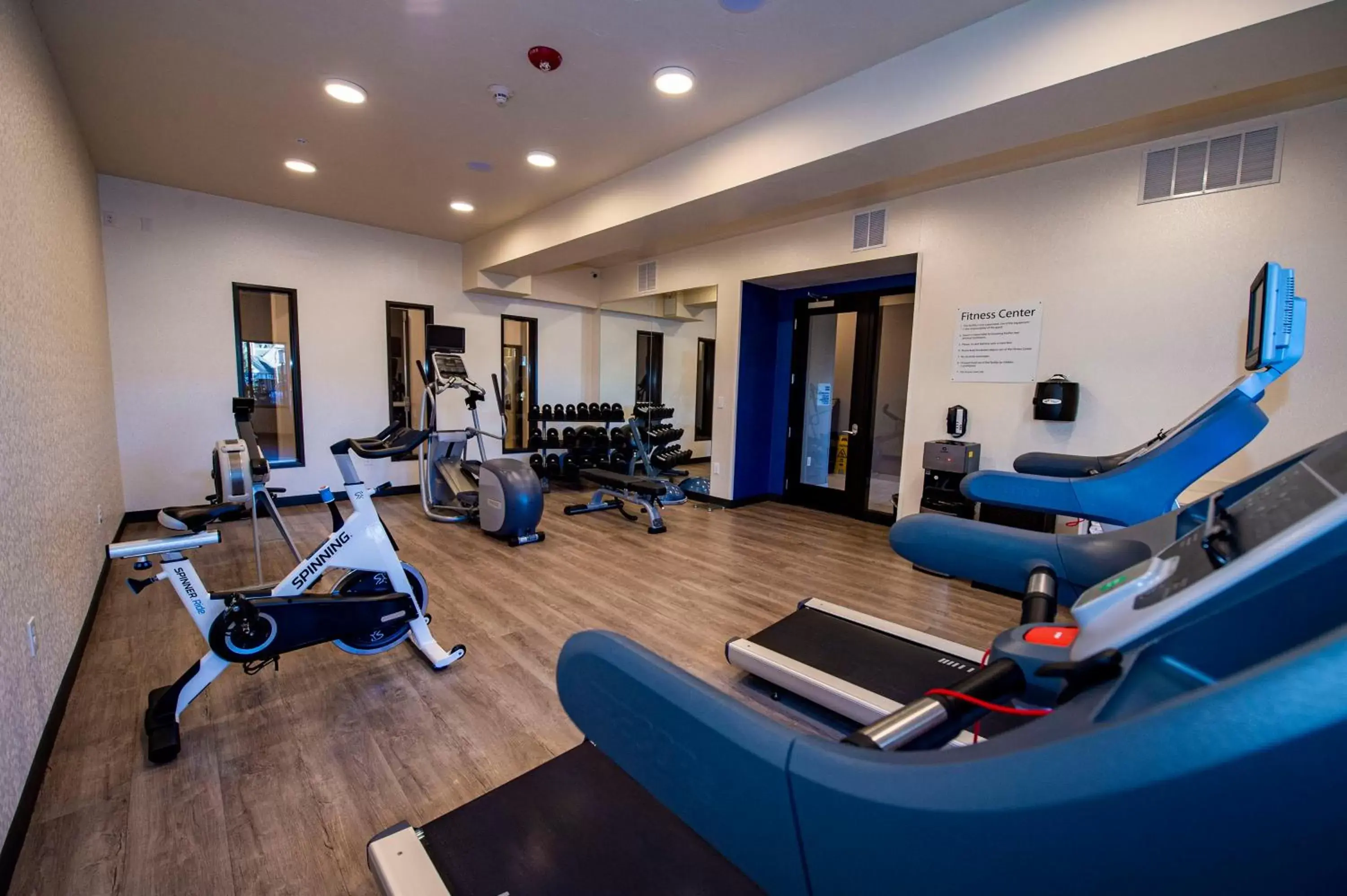 Fitness centre/facilities, Fitness Center/Facilities in Holiday Inn Express & Suites - Colorado Springs AFA Northgate, an IHG Hotel