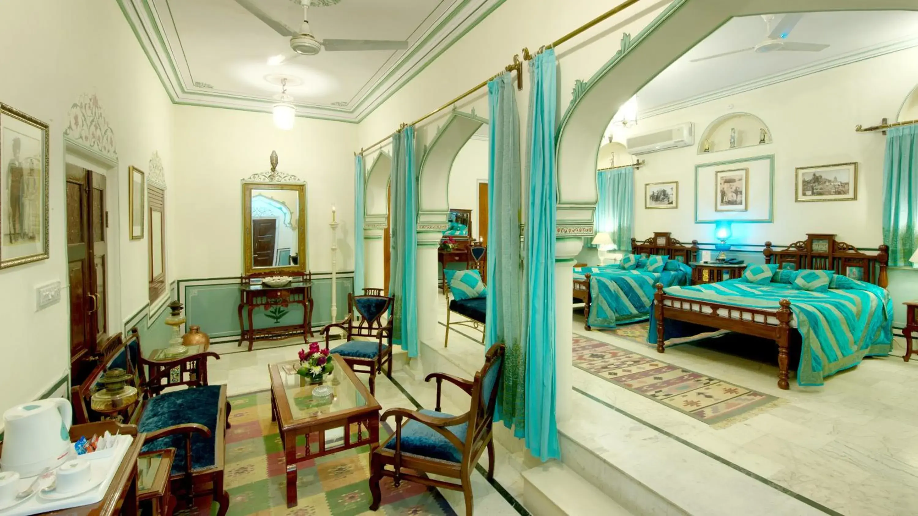 Bed, Restaurant/Places to Eat in Hari Mahal Palace by Pachar Group