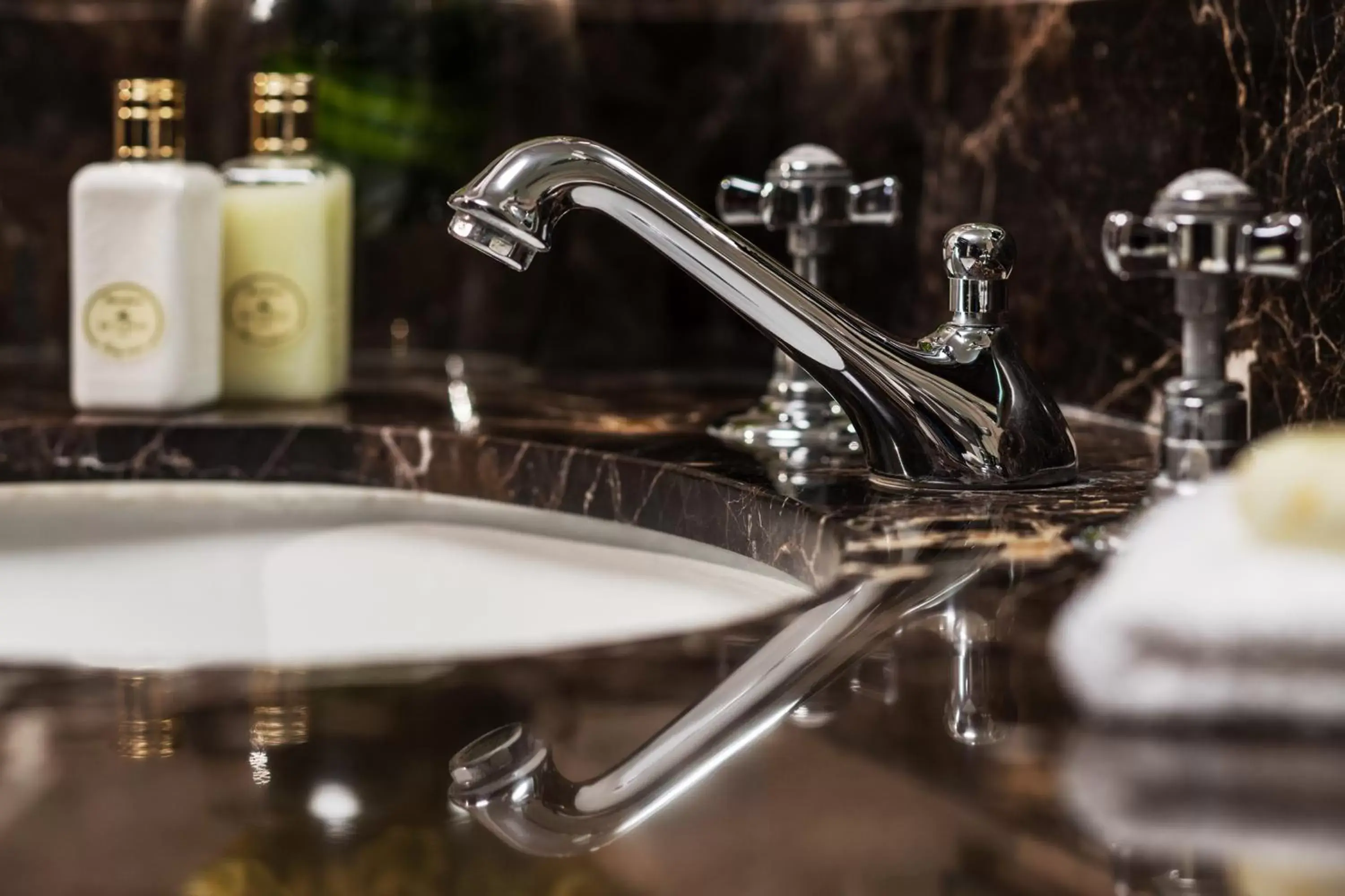 Bathroom in Four Seasons Hotel The Westcliff