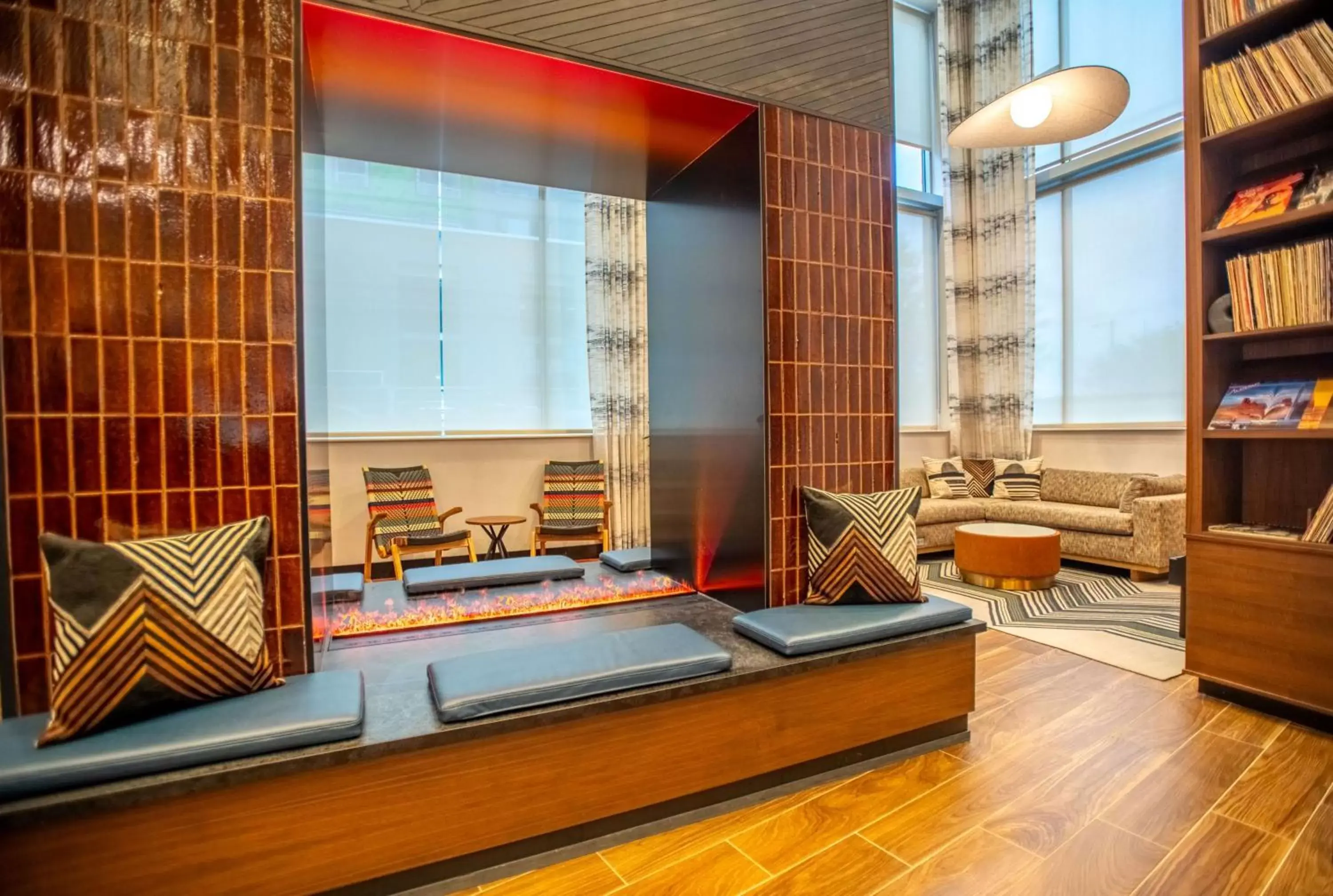 Lobby or reception, Seating Area in DoubleTree by Hilton Asheville Downtown