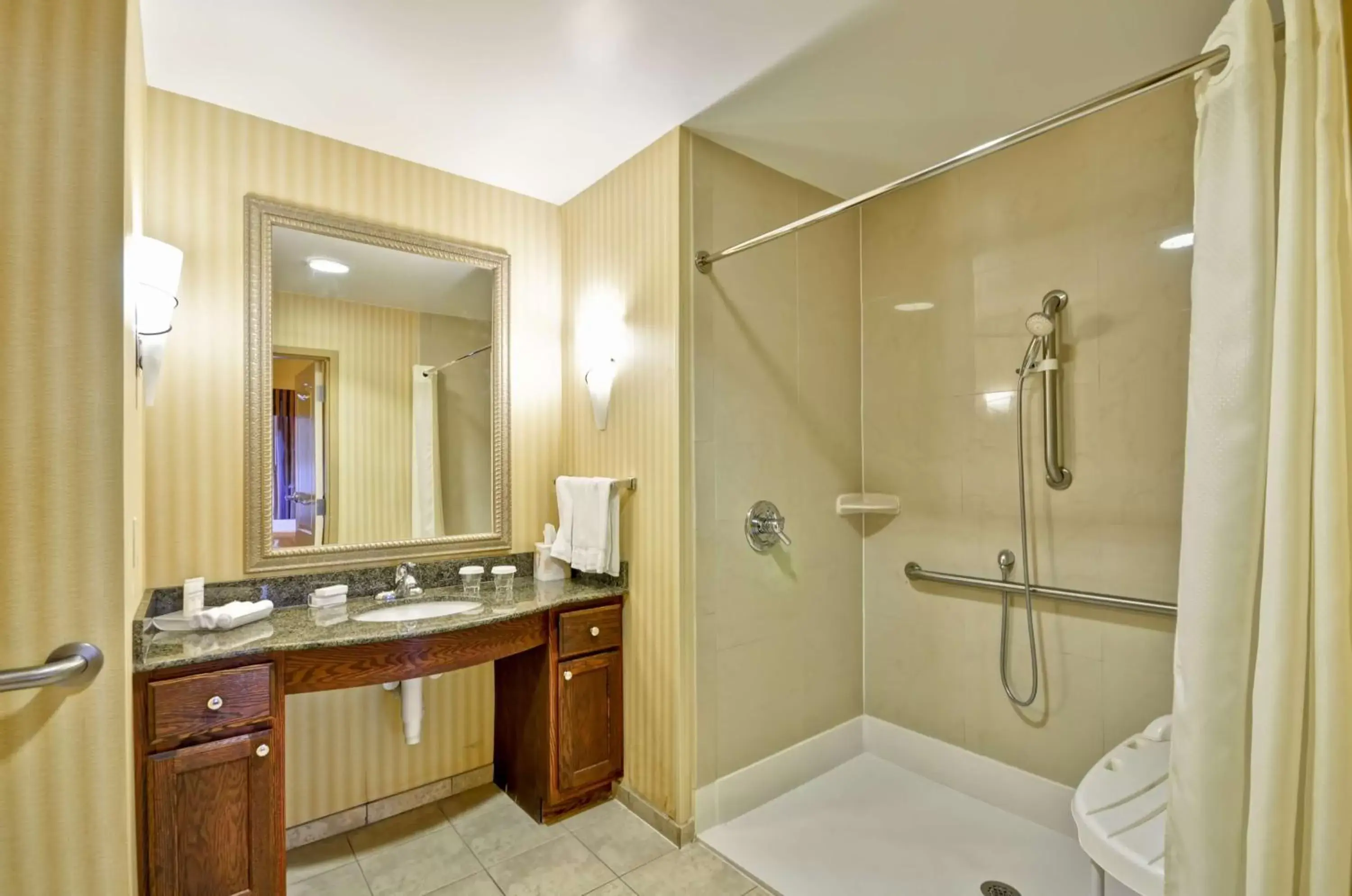 Bed, Bathroom in Homewood Suites by Hilton Tulsa-South
