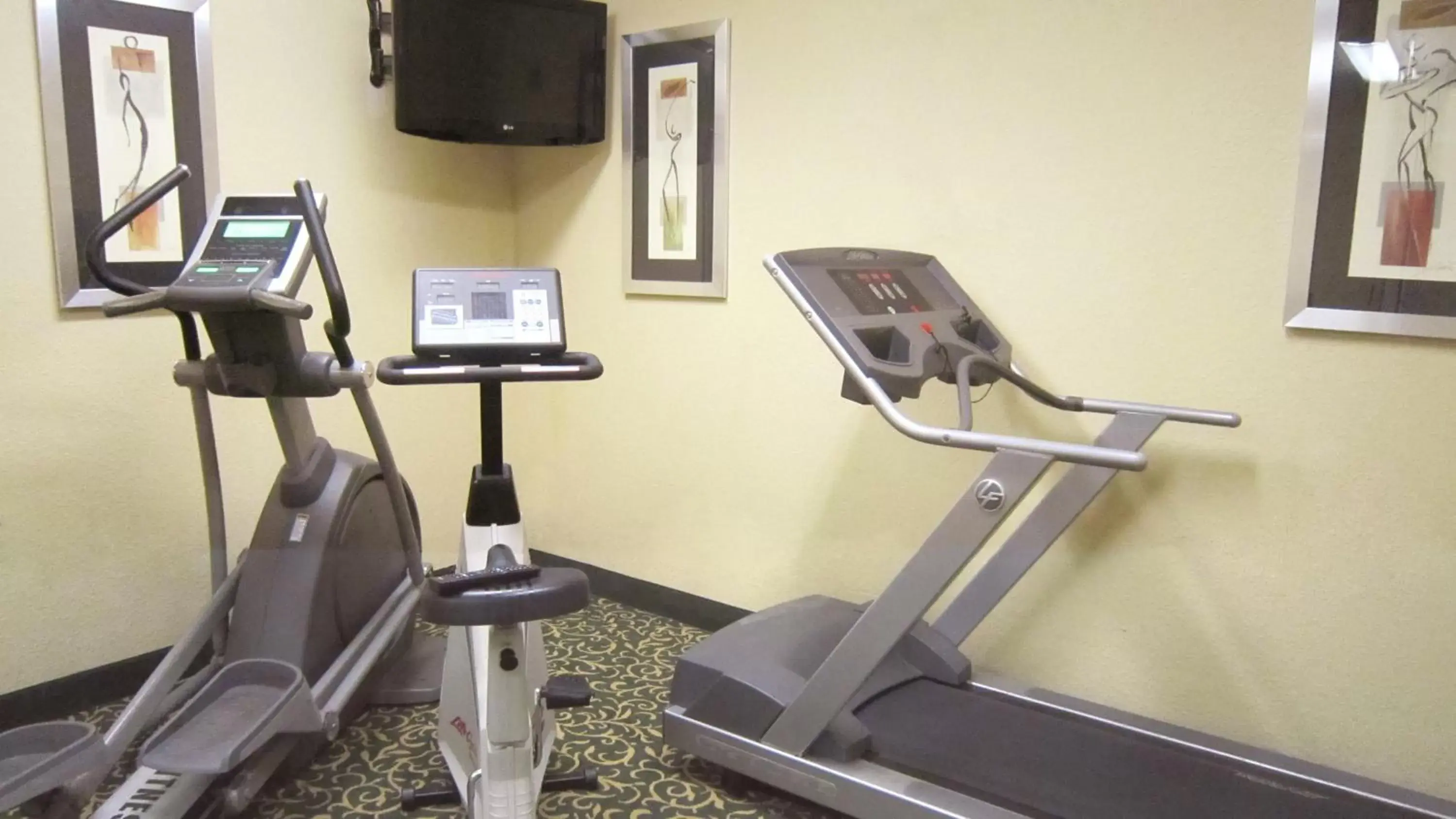Fitness centre/facilities, Fitness Center/Facilities in Extended Stay America Suites - Orlando - Lake Mary - 1040 Greenwood Blvd