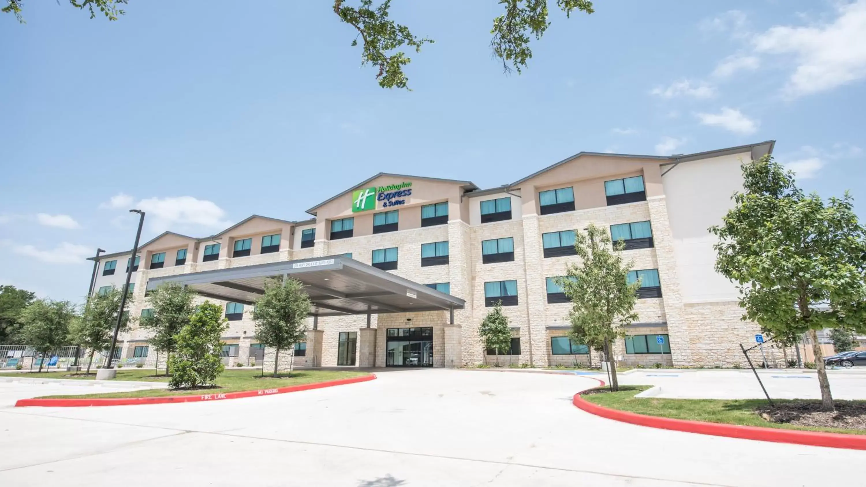 Property Building in Holiday Inn Express & Suites - Dripping Springs - Austin Area, an IHG Hotel