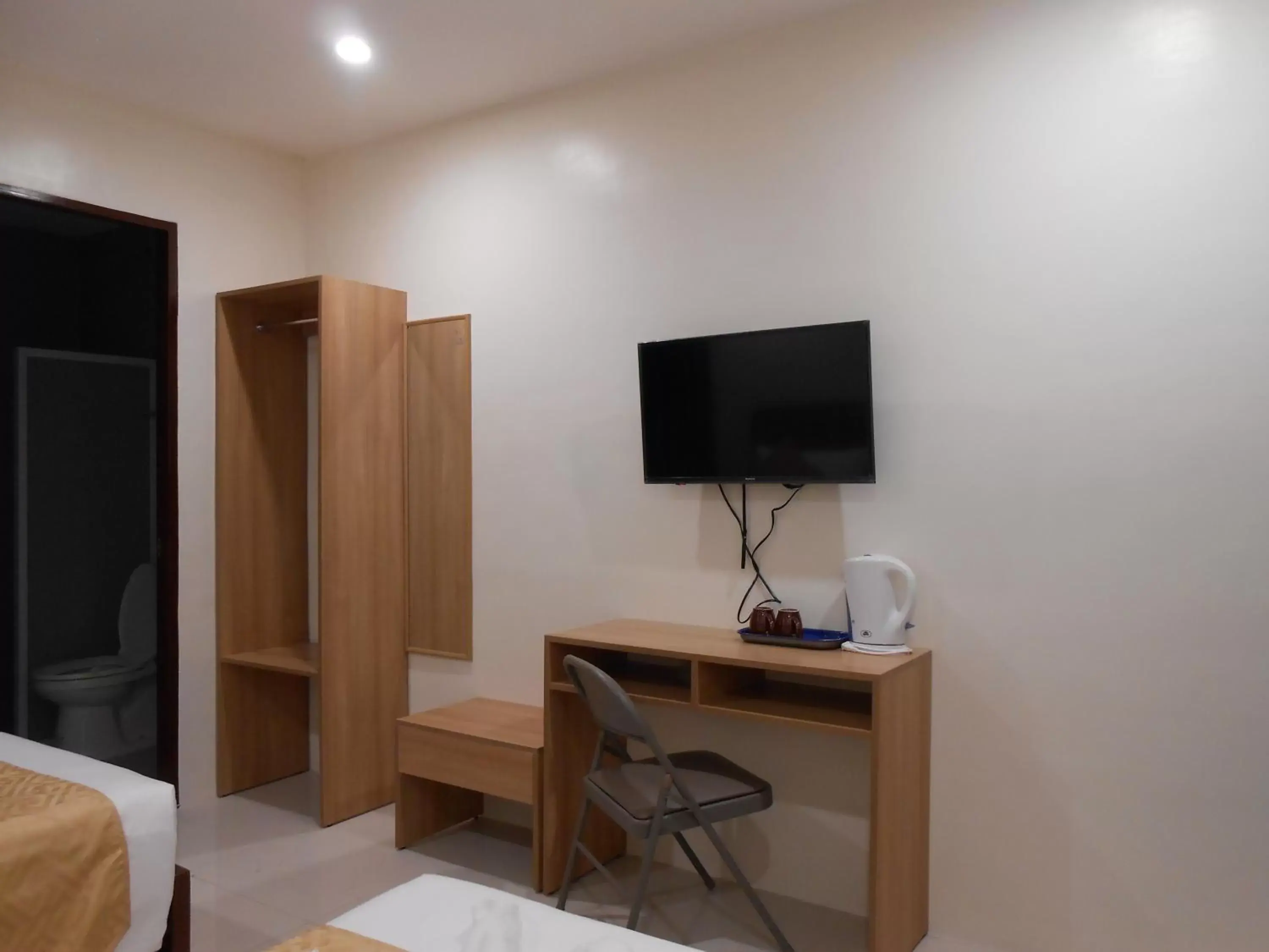 Bed in Rublin Hotel Cebu Bed in Rublin Hotel Cebu