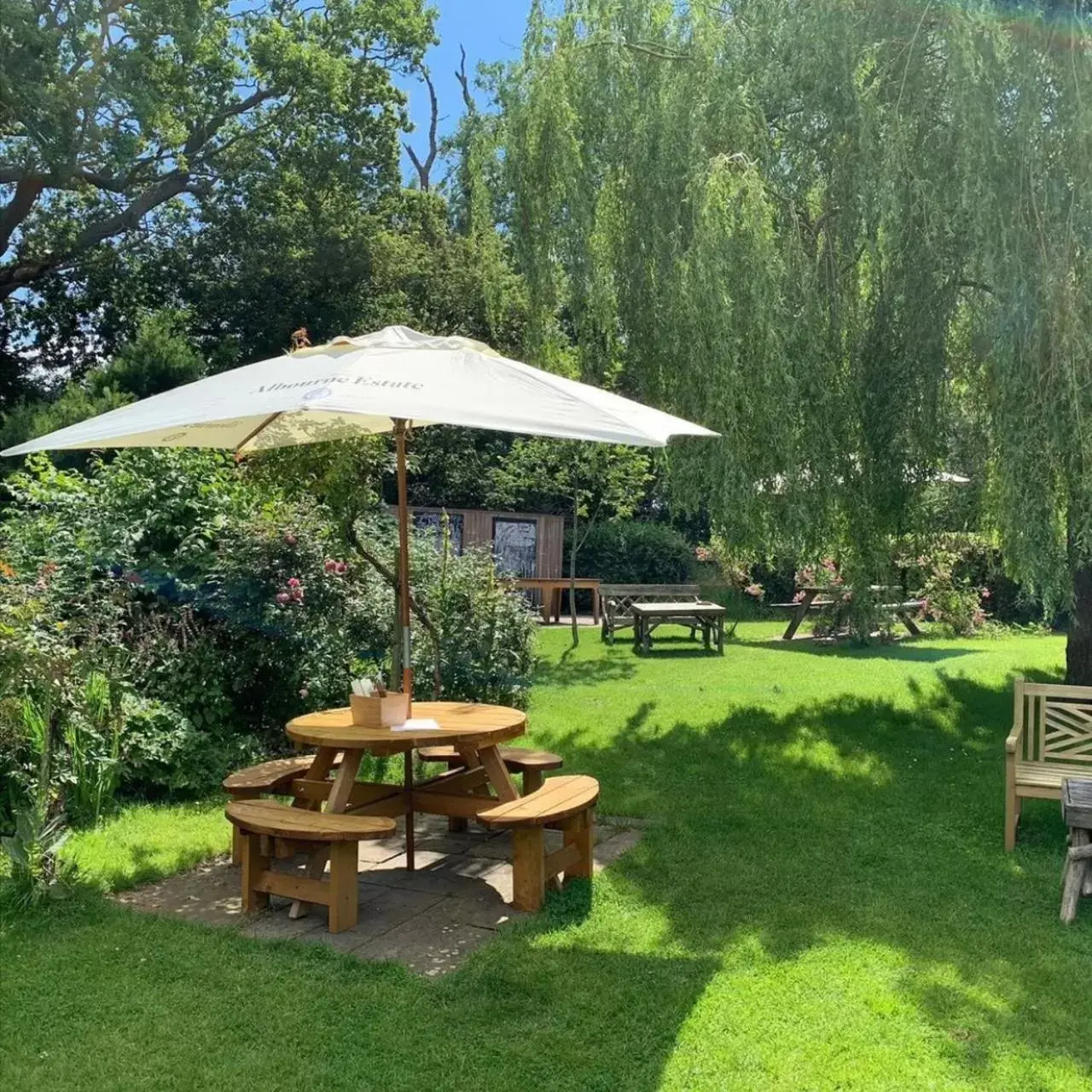 Garden in The Jolly Sportsman