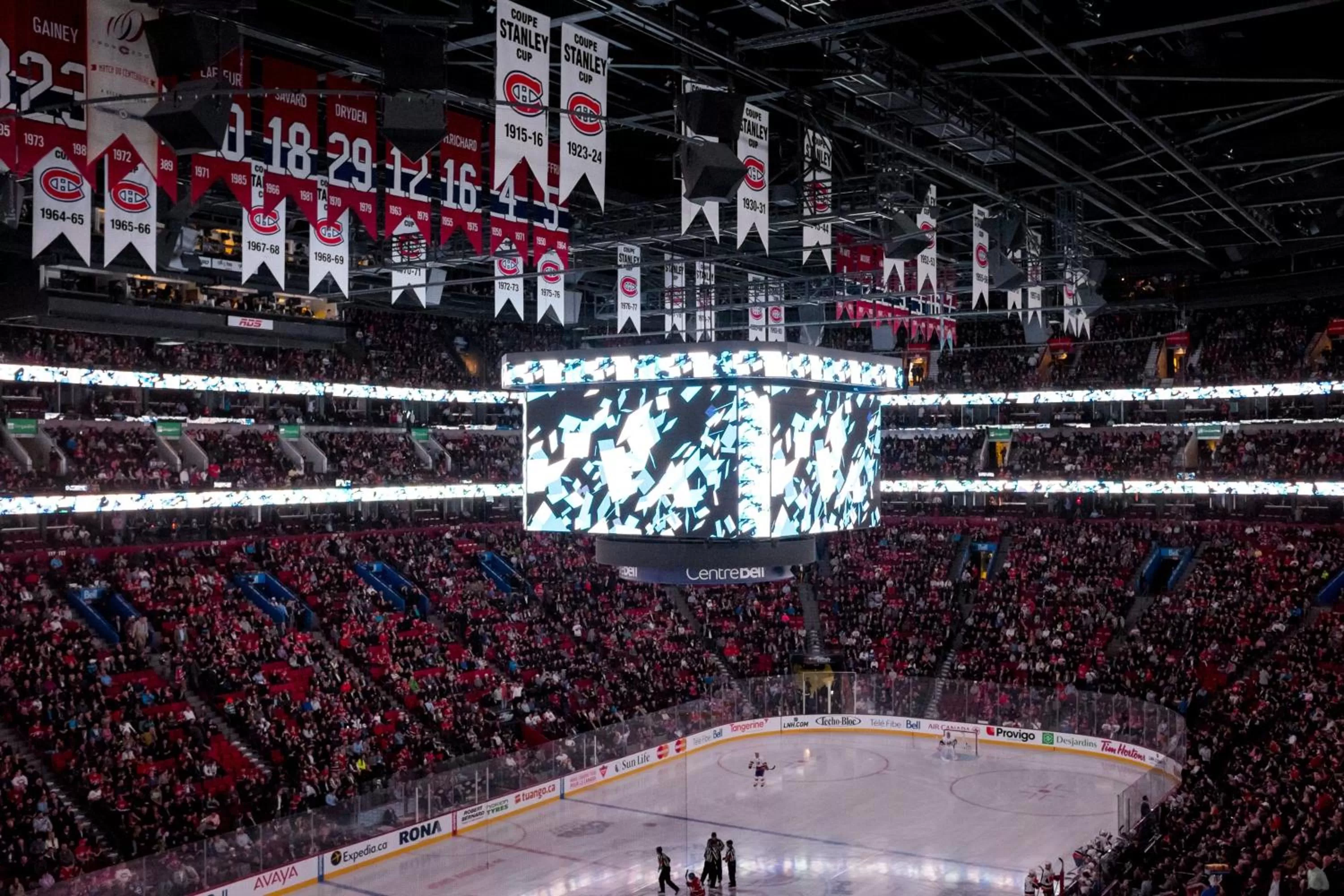 Nearby landmark in Holiday Inn Montreal Centre Ville Downtown by IHG