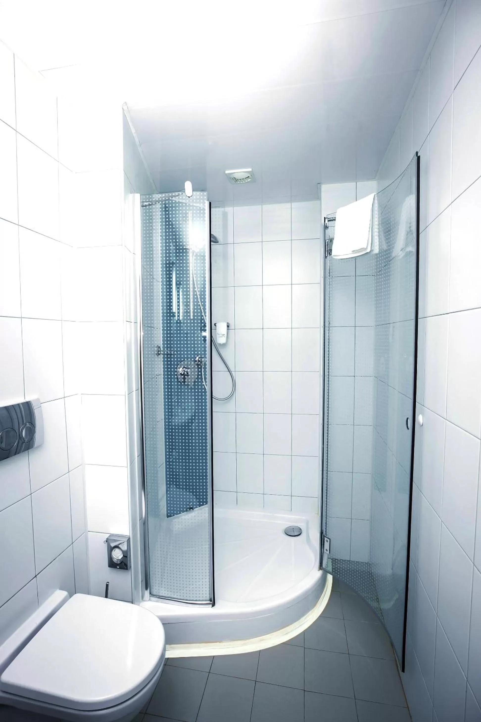 Shower in Ibis Astana