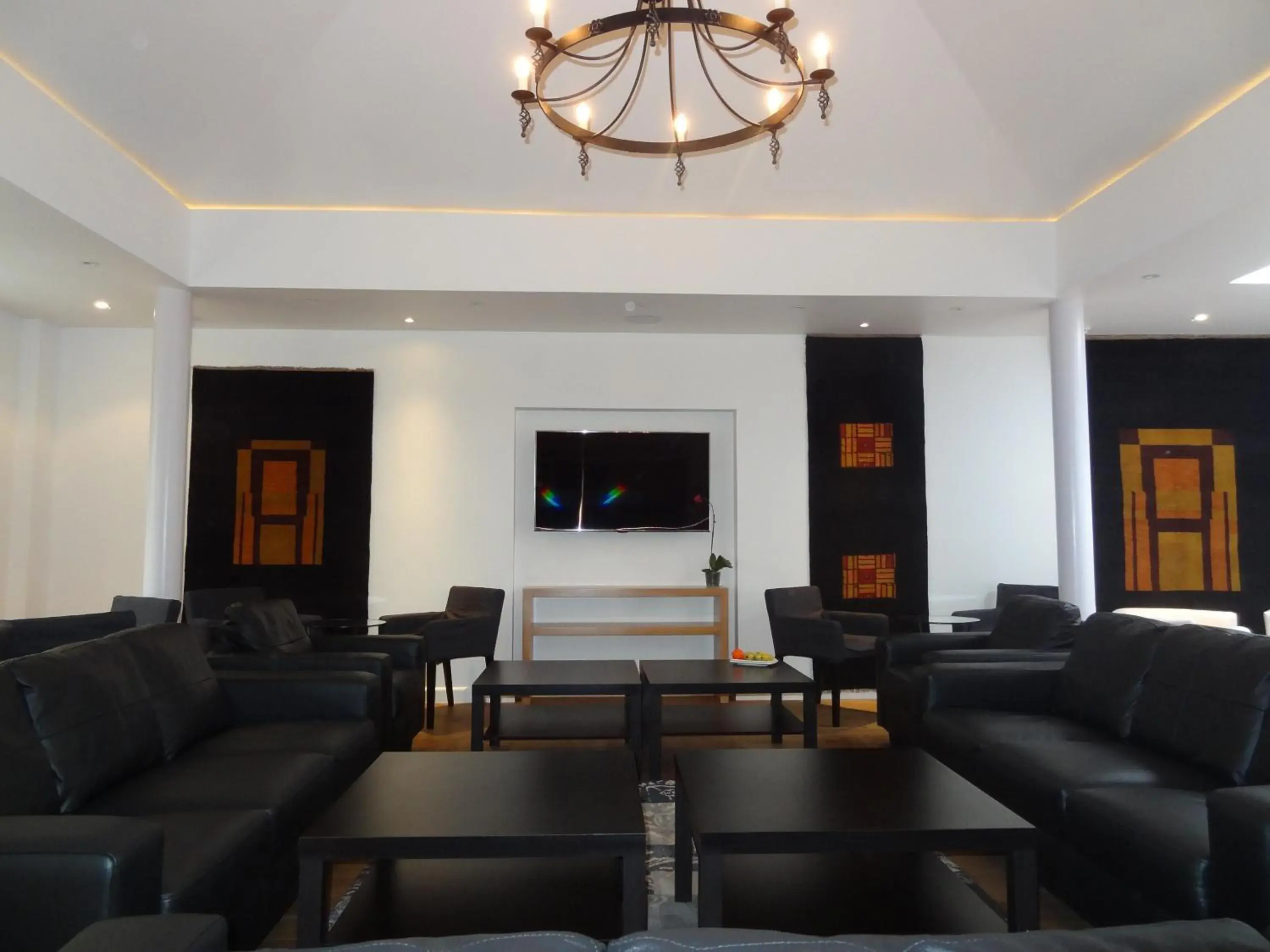 Lobby or reception in Studios2Let Lobby or reception in Studios2Let