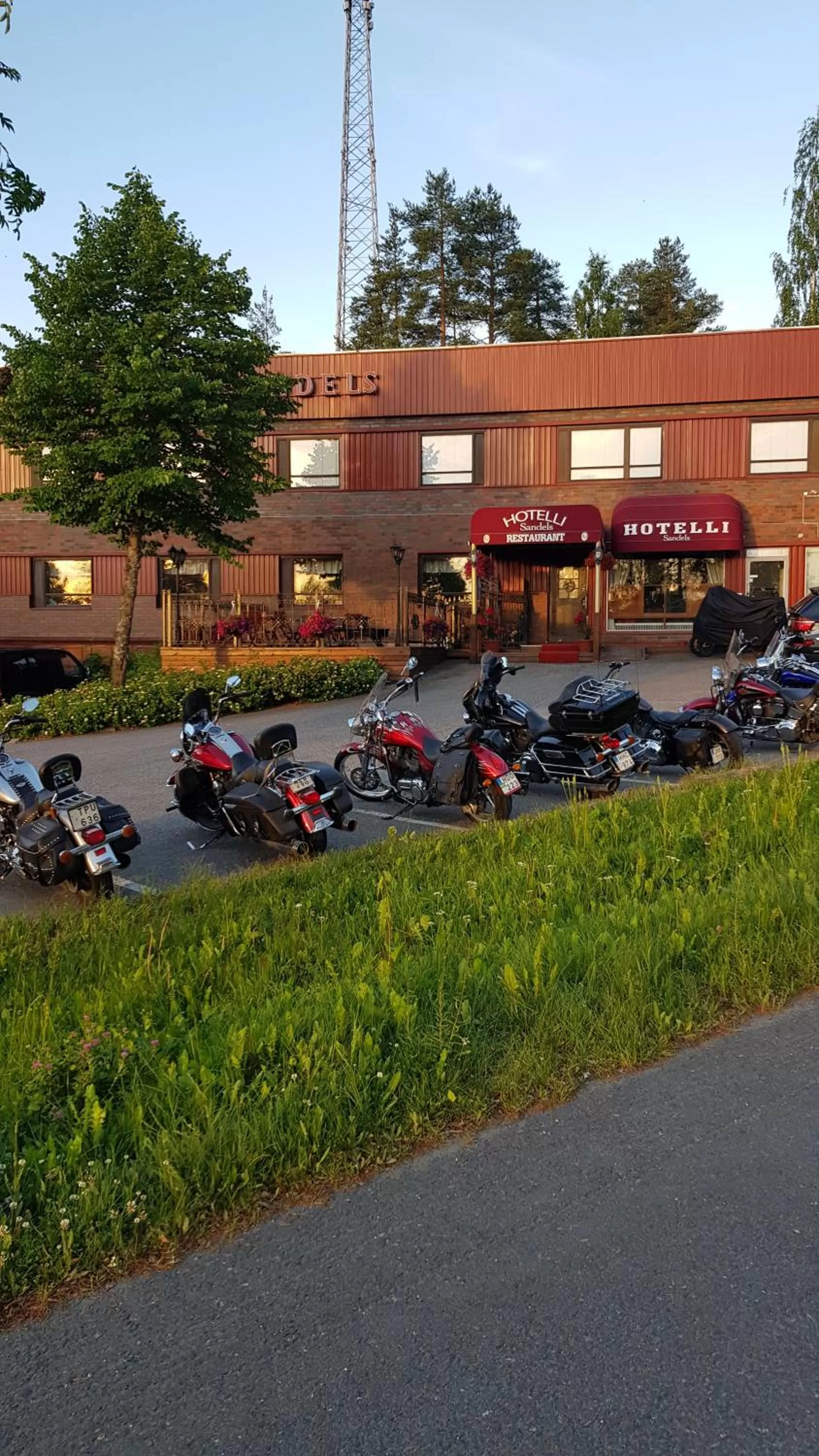 Property Building in Hotelli Sandels