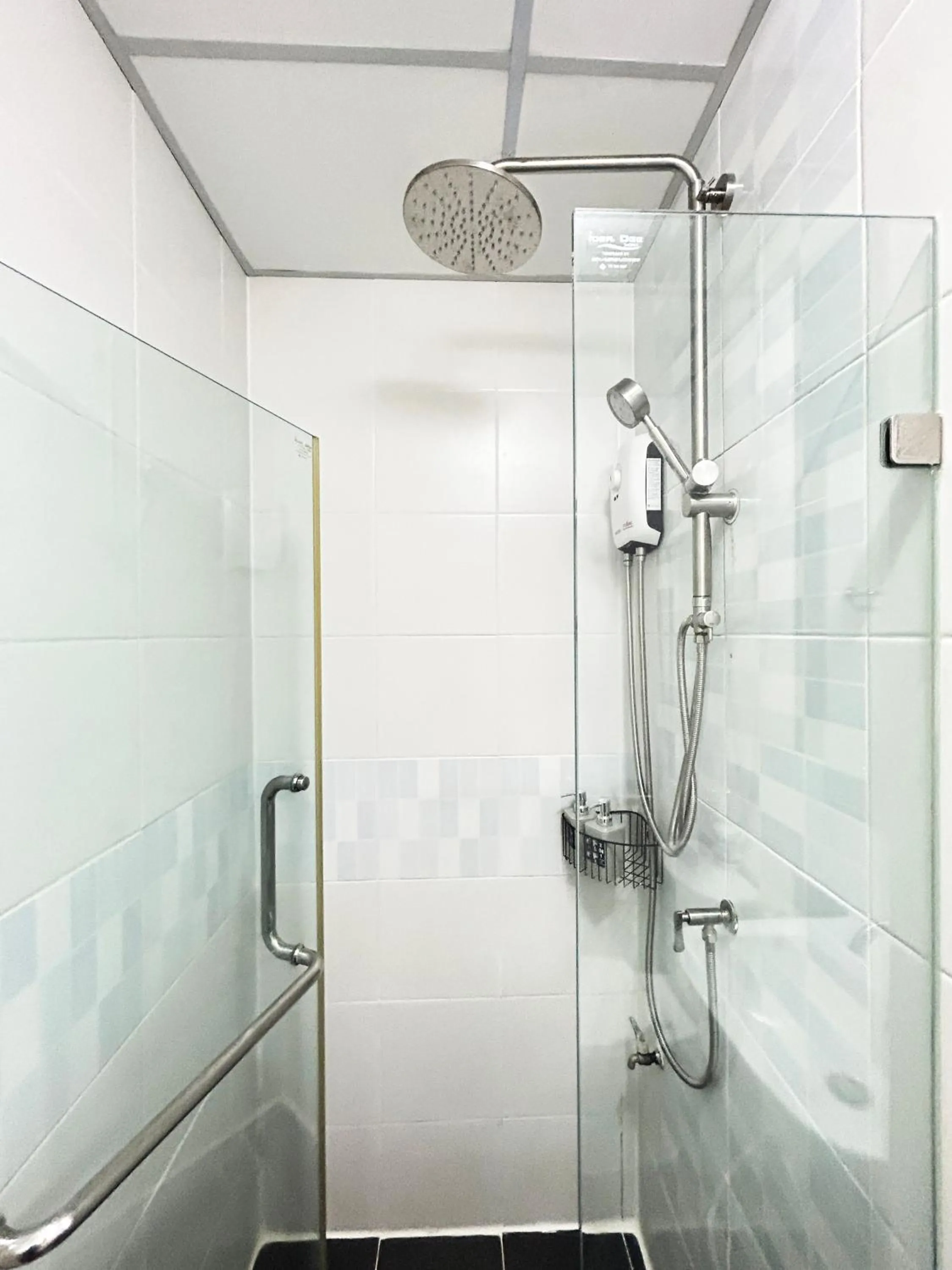 Shower in Hide Bangkok Hostel
