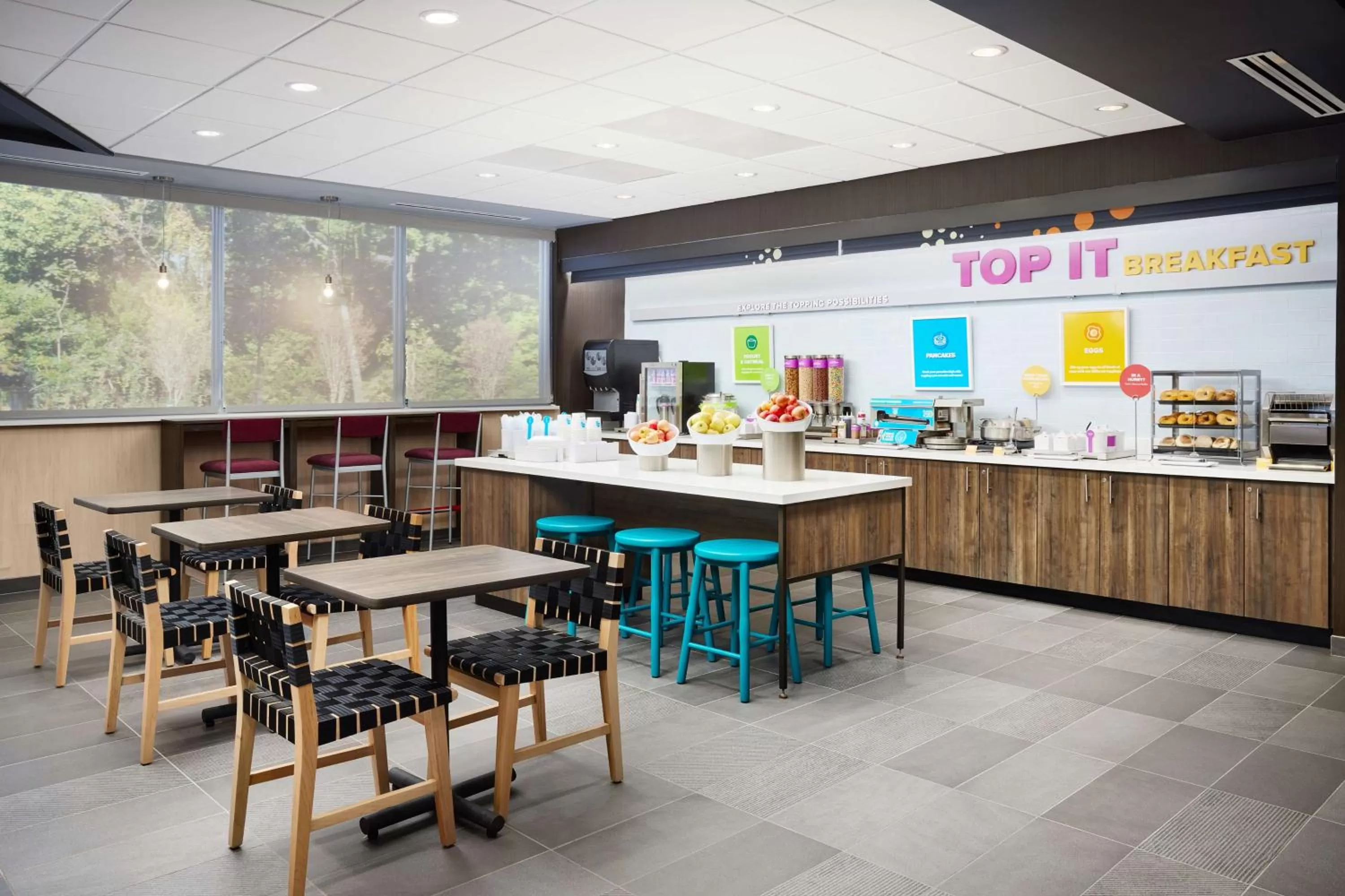 Breakfast in Tru By Hilton Atlanta Northlake Parkway, Ga