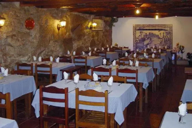 Restaurant/Places to Eat in Residencial o Trindade