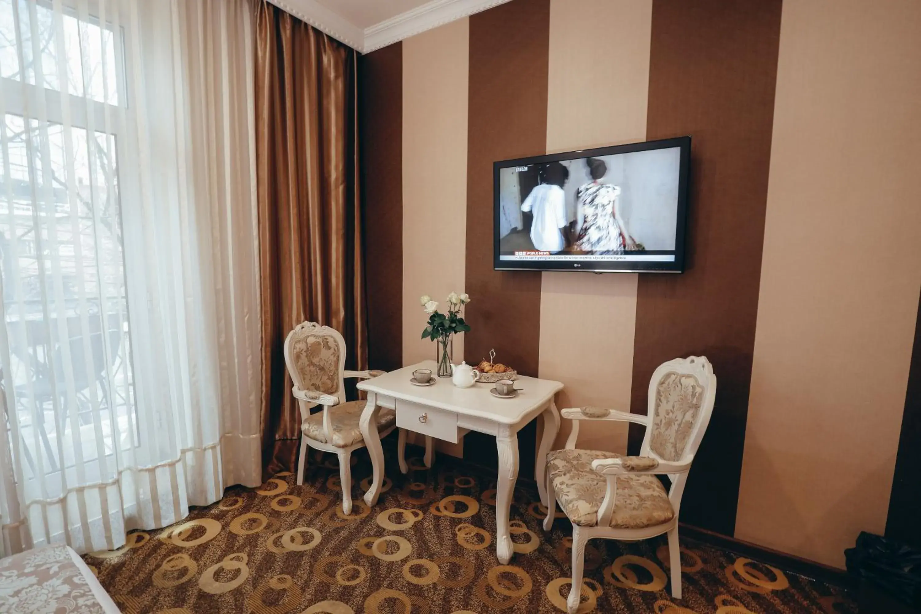 TV and multimedia, TV/Entertainment Center in Imperial Palace Hotel