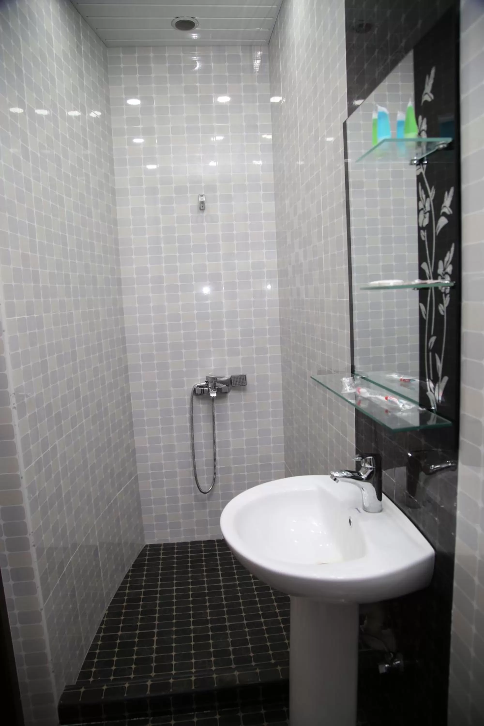 Shower in Hotel For You