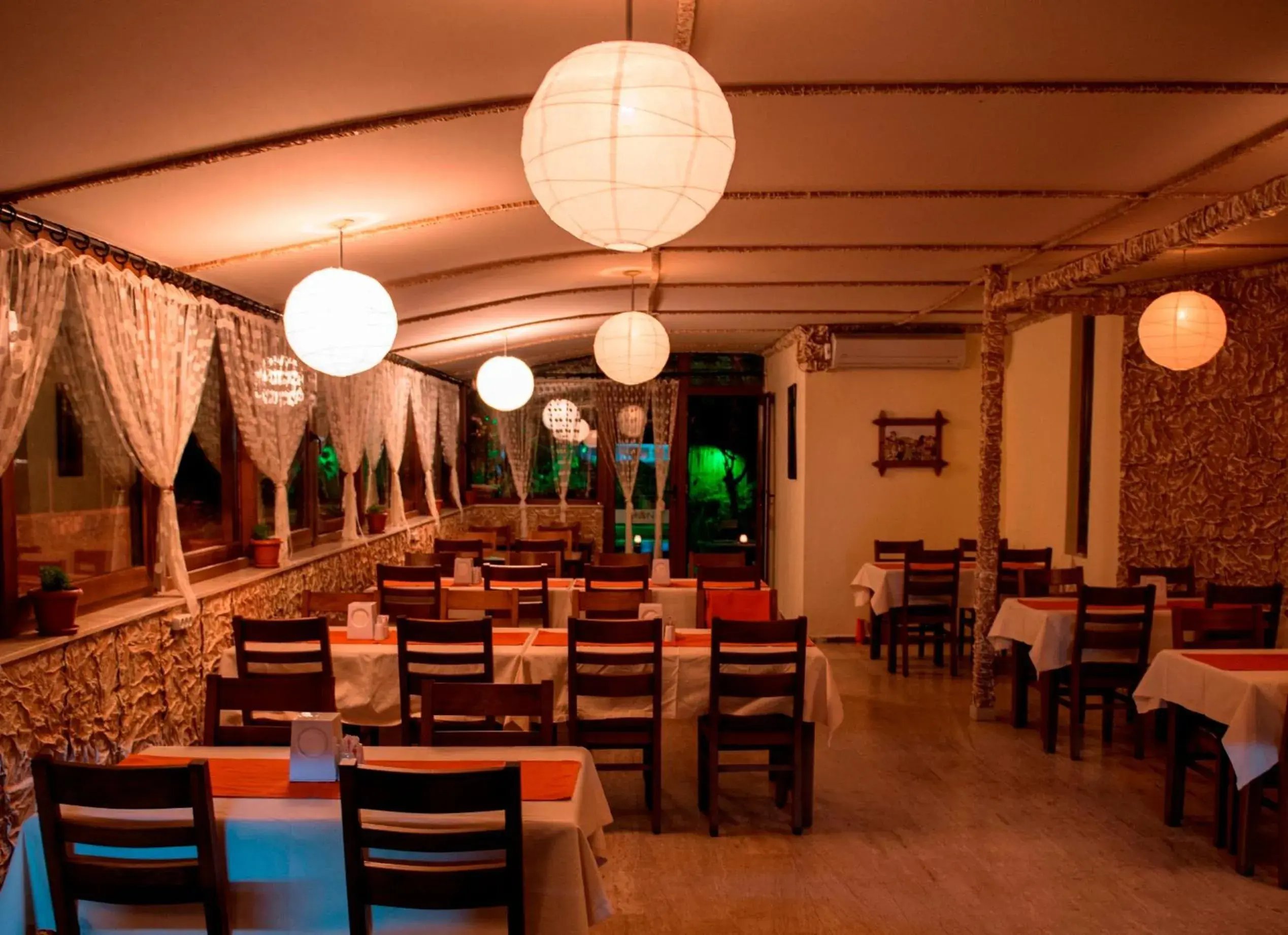 Dining area, Restaurant/Places to Eat in Han Dalyan Hotel