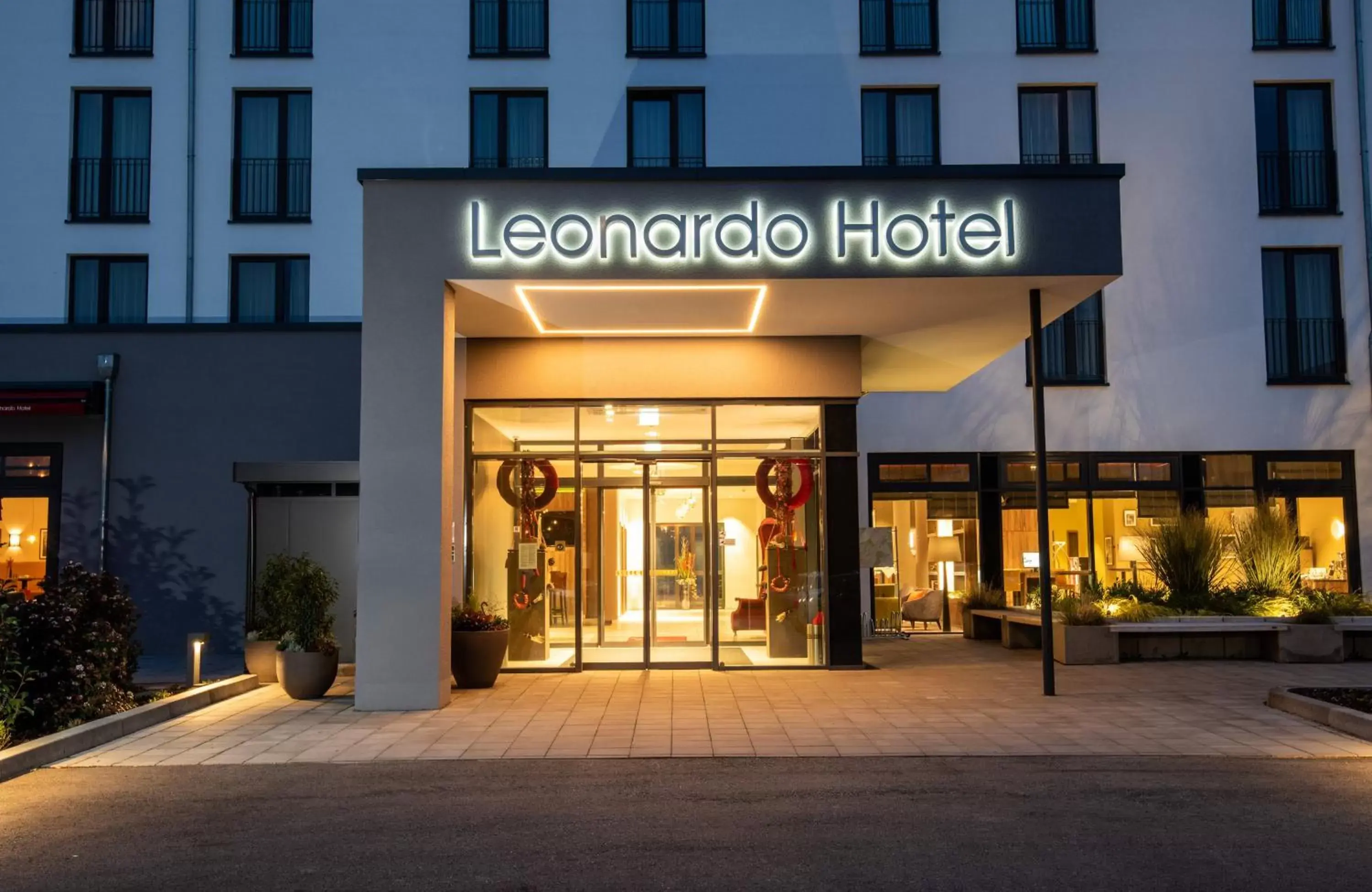 Facade/entrance in Leonardo Hotel Bad Kreuznach