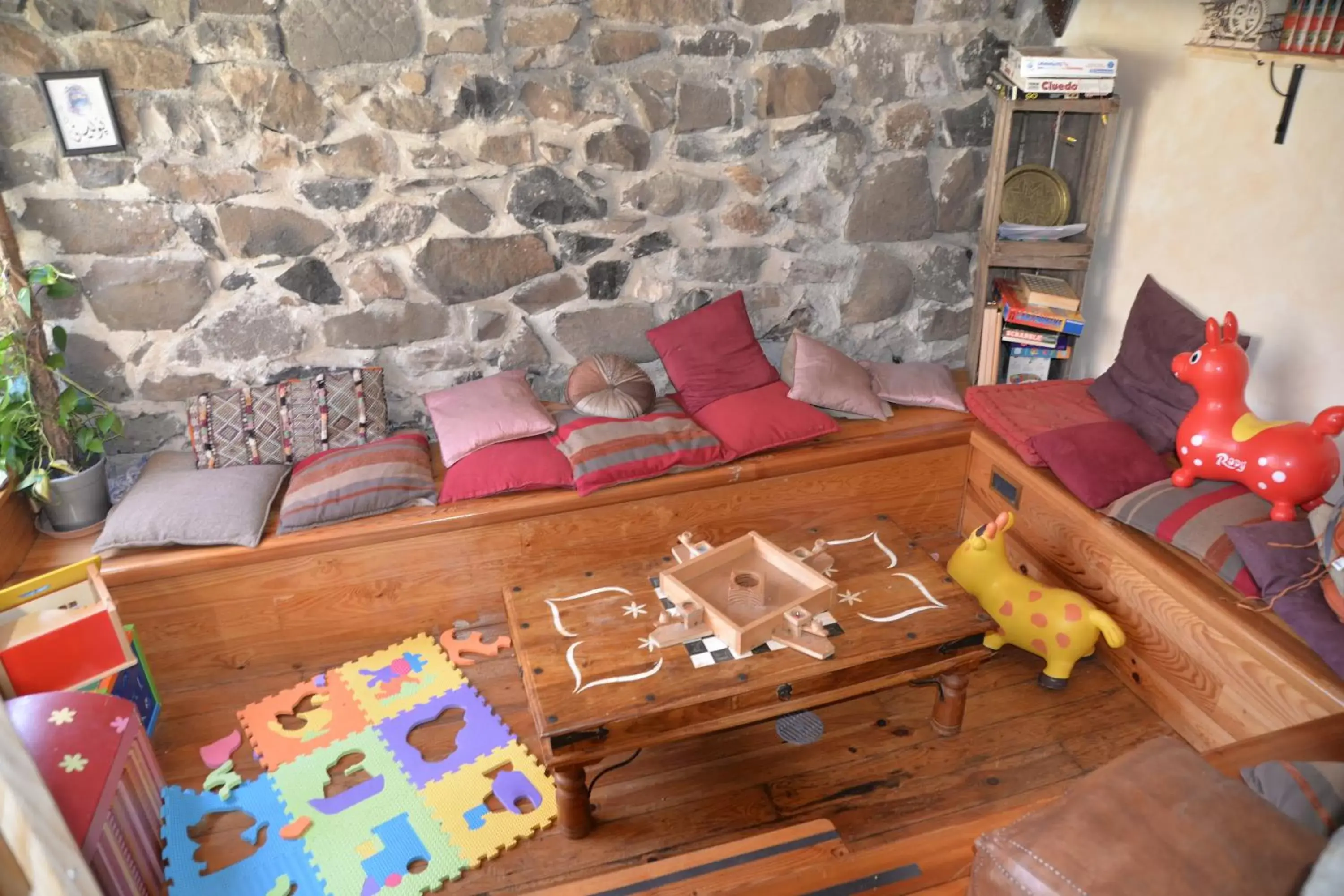 Living room, Seating Area in Logis Hôtel-restaurant La Mère Biquette