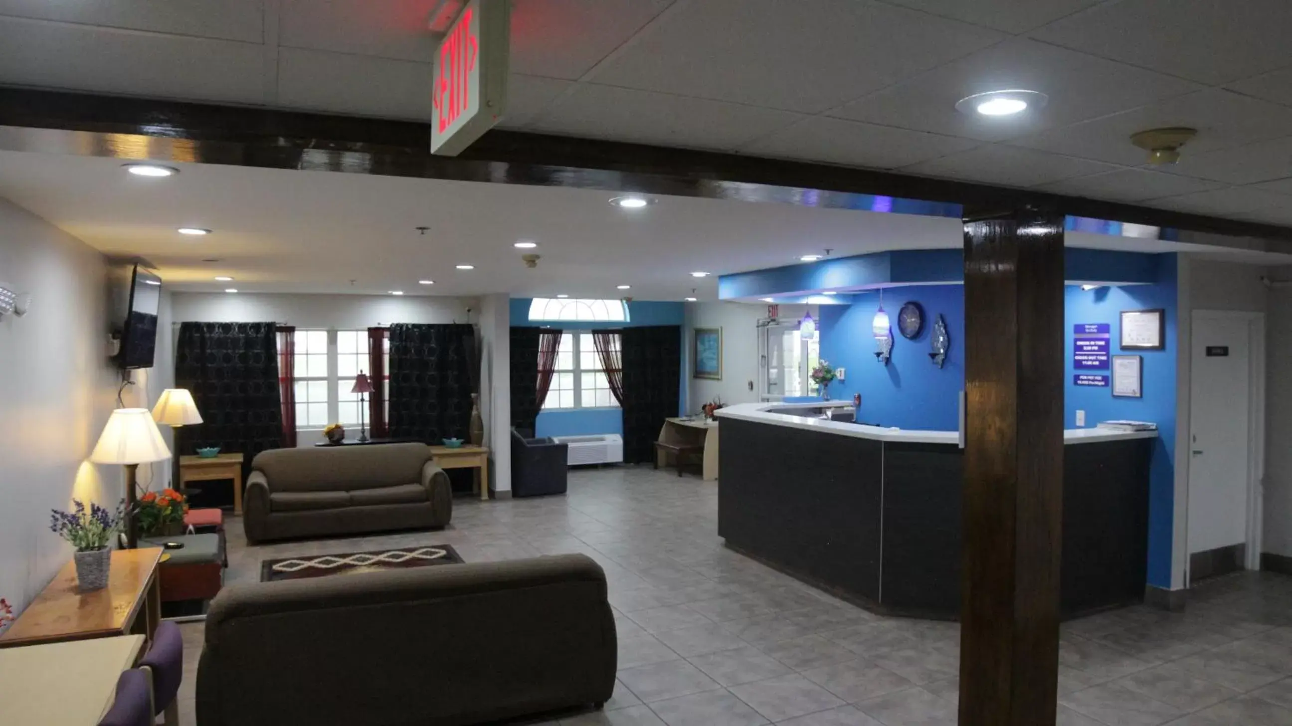 Lobby/Reception in America's Best Value Inn and Suites - Jackson