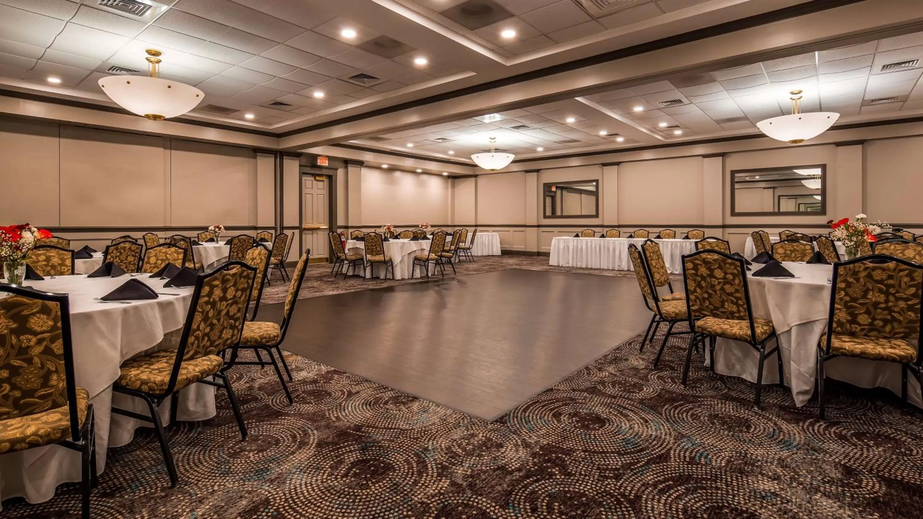 Banquet/Function facilities in Best Western Adams Inn Quincy-Boston