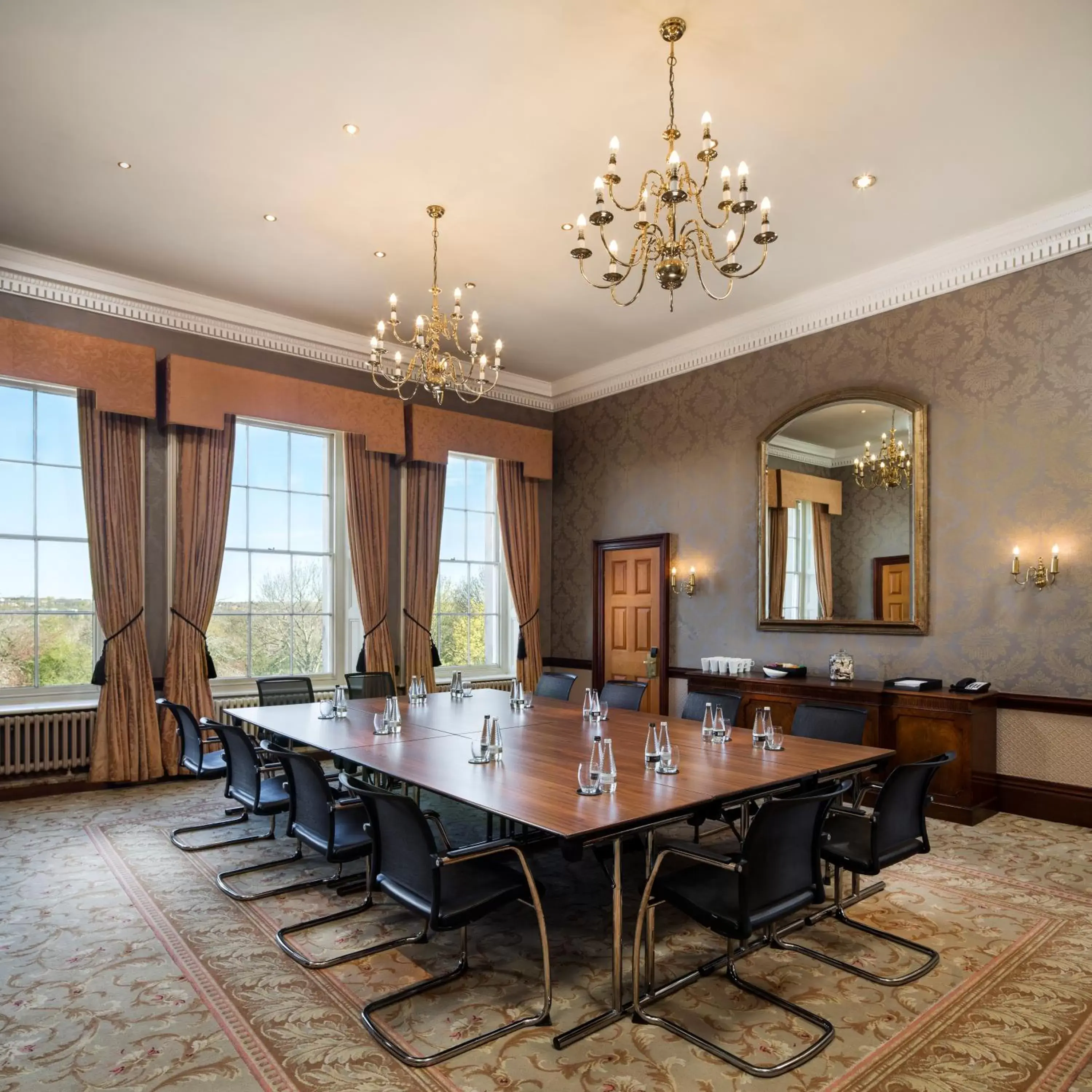 Meeting/conference room in Oulton Hall Hotel, Spa & Golf Resort