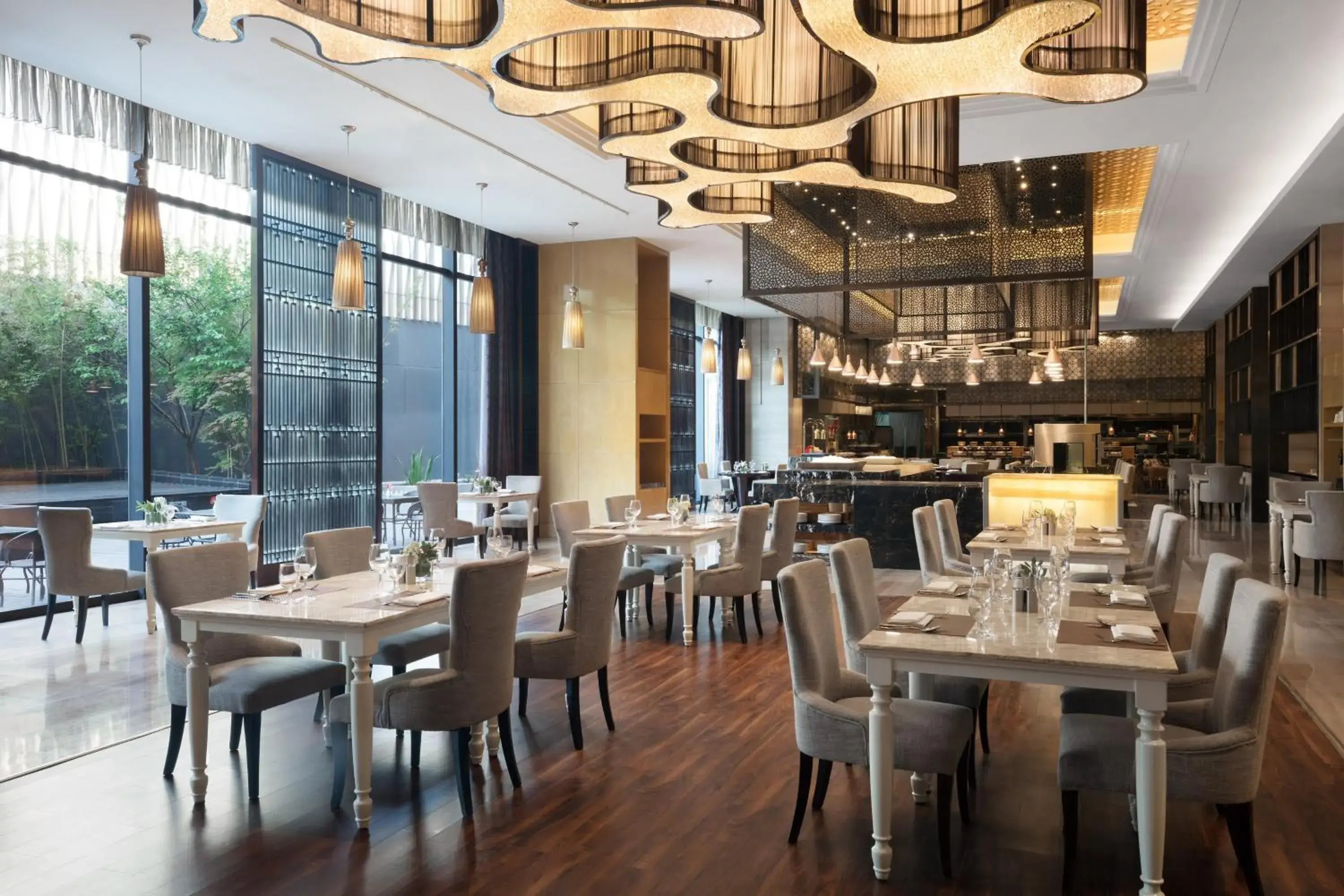 Restaurant/Places to Eat in Sheraton Changzhou Xinbei Hotel