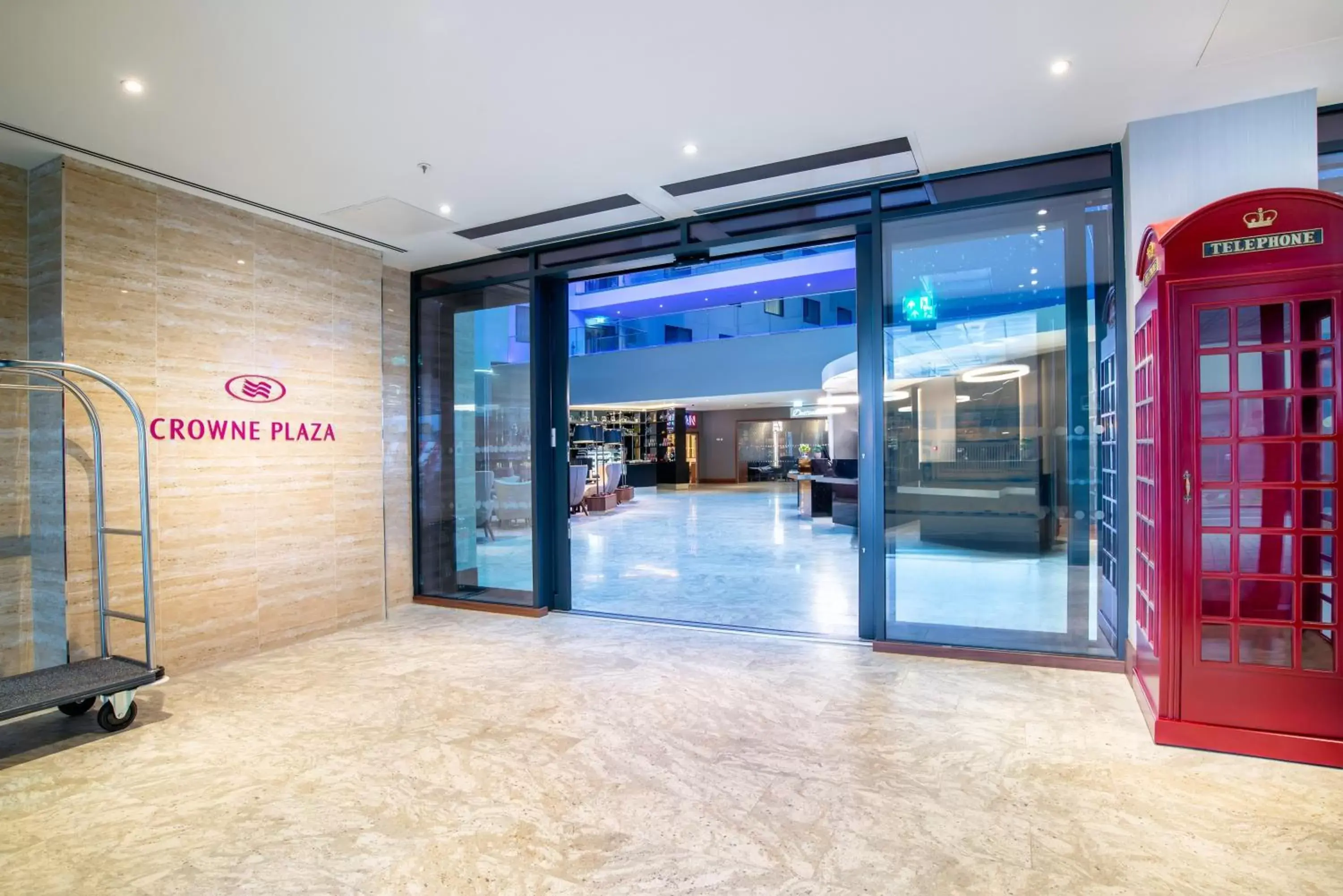 Property building in Crowne Plaza London Heathrow T4 by IHG Property building in Crowne Plaza London Heathrow T4 by IHG