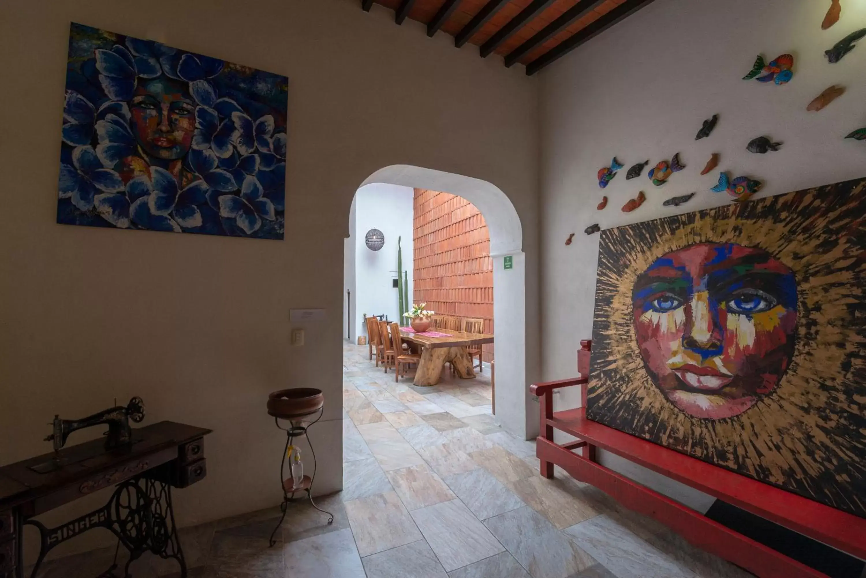 Facade/entrance in La Casa Carlota