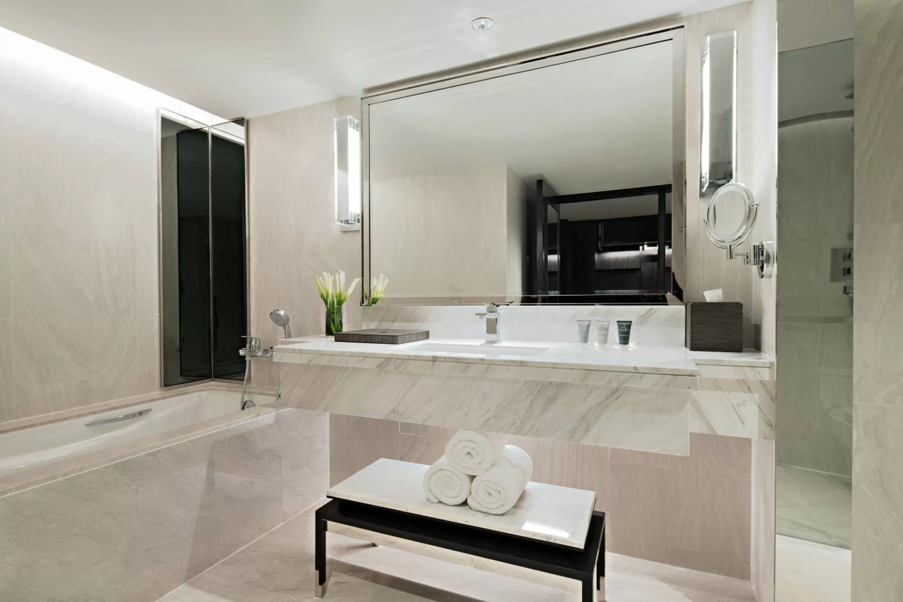 Bathroom in JW Marriott Hotel Bangkok