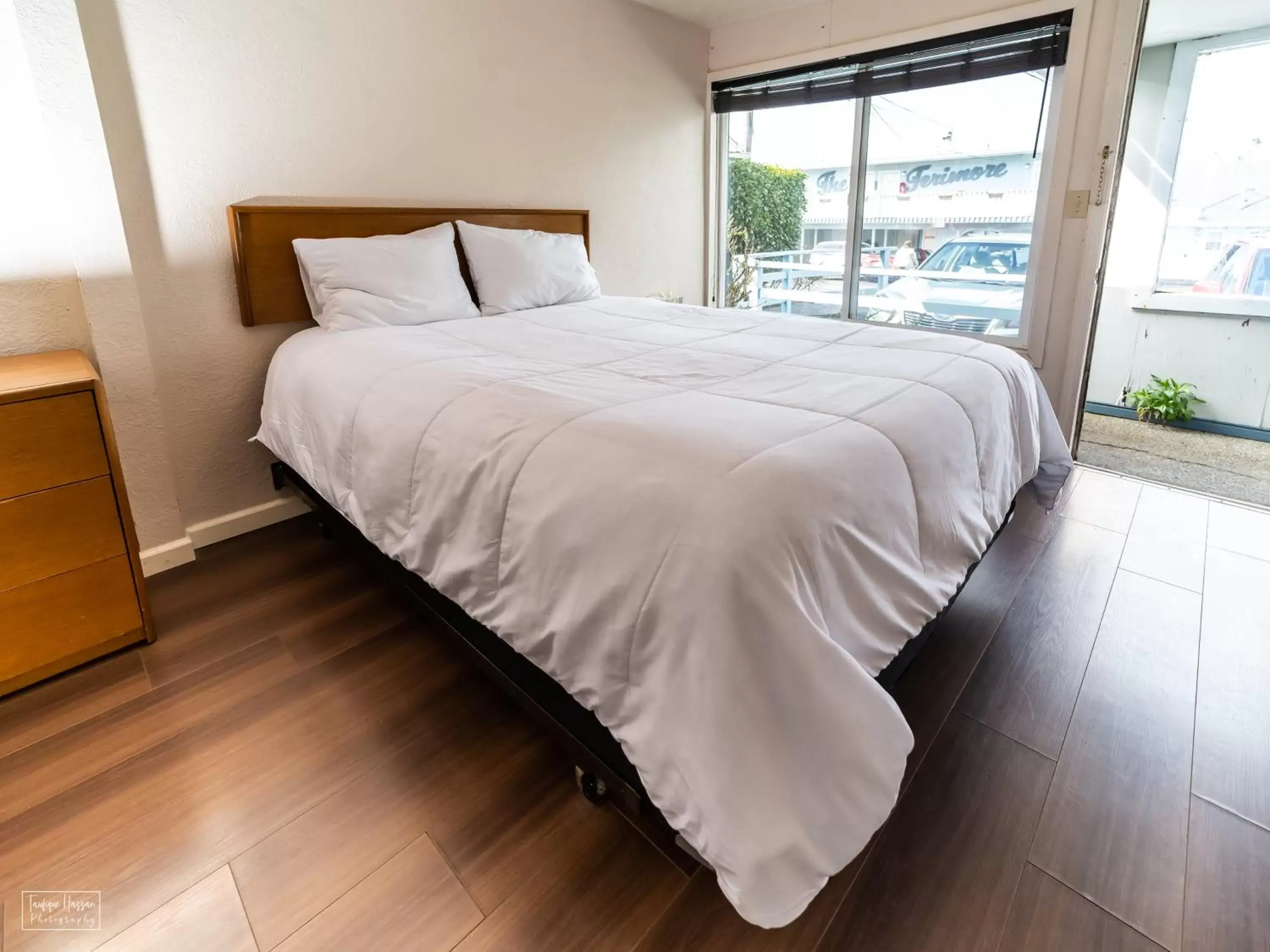 Bedroom, Bed in Terimore Lodging by the Sea