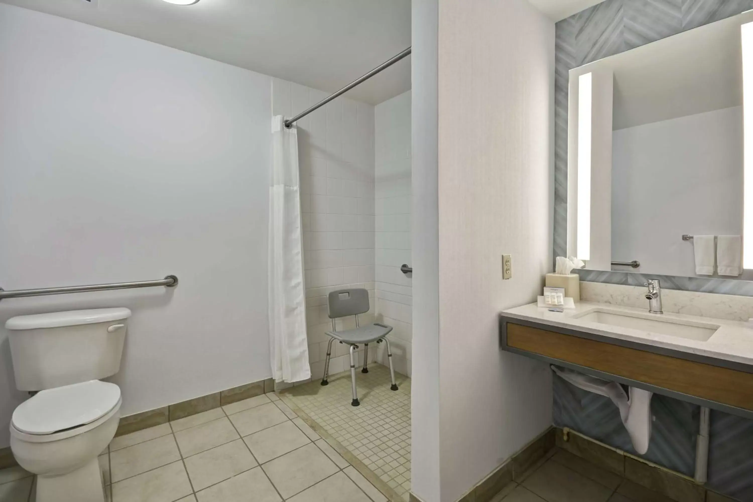Bathroom in Hilton Garden Inn Panama City