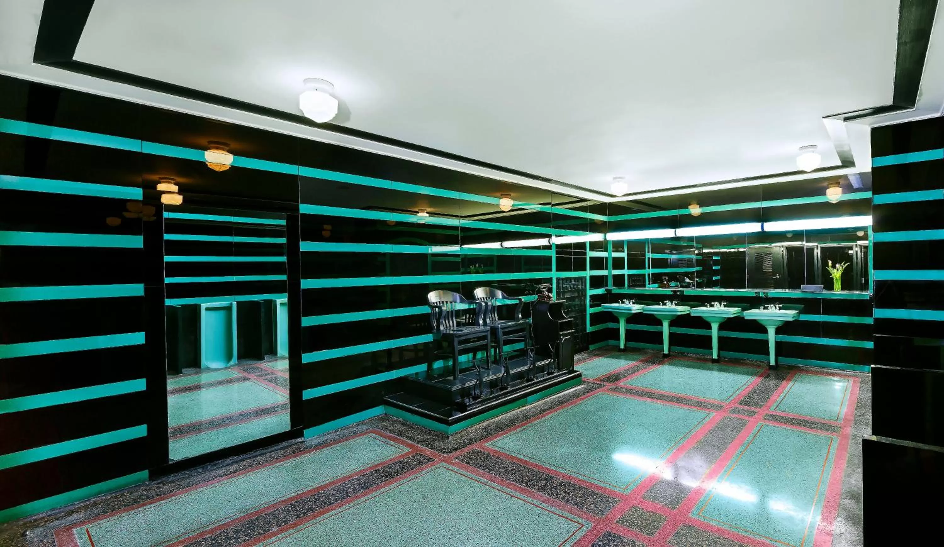 Area and facilities in The Hermitage Hotel